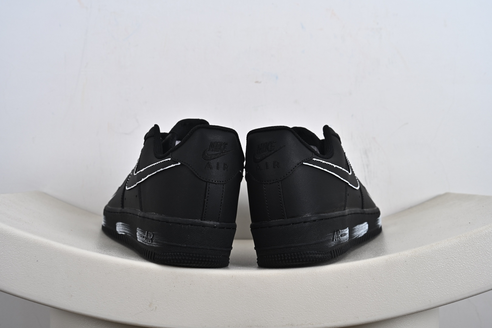 NIke Air Force 1 '07 Low 空军一号低帮 运动鞋 休闲鞋 CZ2288-111