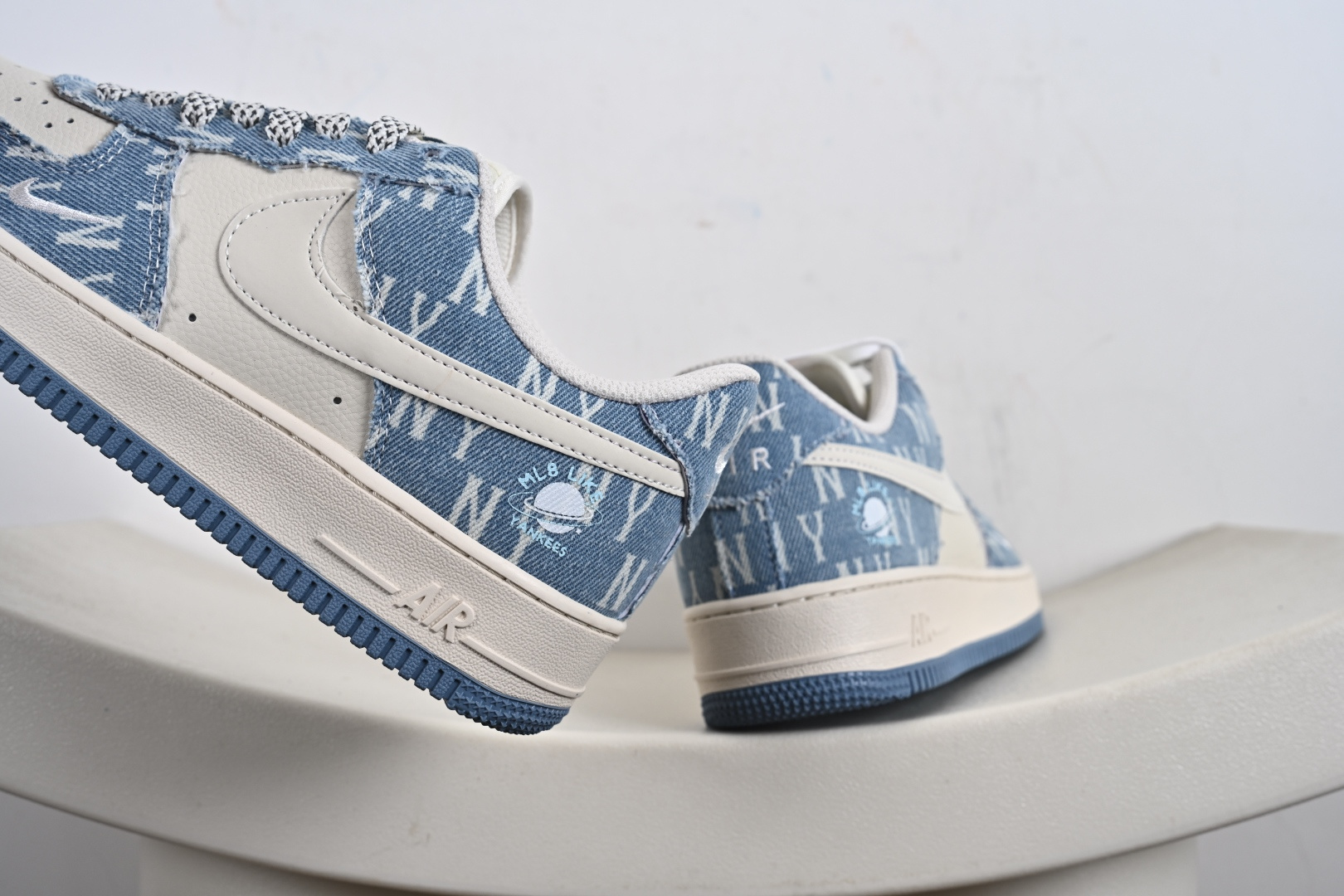 NIke Air Force 1 '07 Low 空军一号低帮 运动鞋 休闲鞋 XY2025-002-莆田鞋,莆田鞋货源,高仿鞋,高仿鞋货源,安福档口,莆田高仿鞋,莆田鞋批发,高仿鞋批发,莆田高仿运动鞋,高仿运动鞋,莆田运动鞋 NIke Air Force 1 '07 Low 空军一号低帮 运动鞋 休闲鞋 XY2025-002