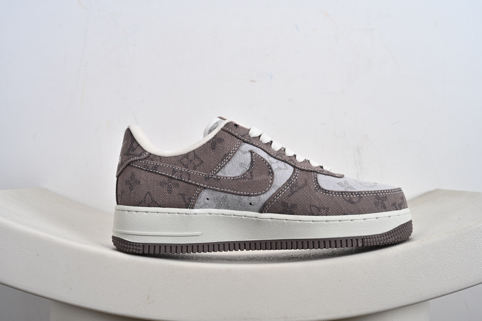 NIke Air Force 1 '07 Low 空军一号低帮 运动鞋 休闲鞋 YF9511-821