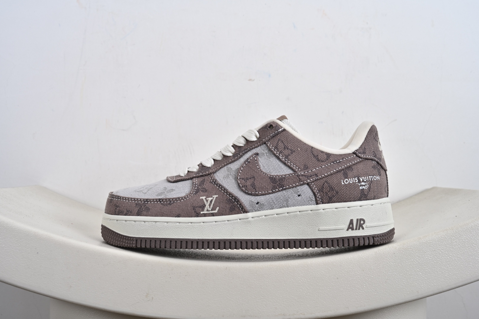NIke Air Force 1 '07 Low 空军一号低帮 运动鞋 休闲鞋 YF9511-821