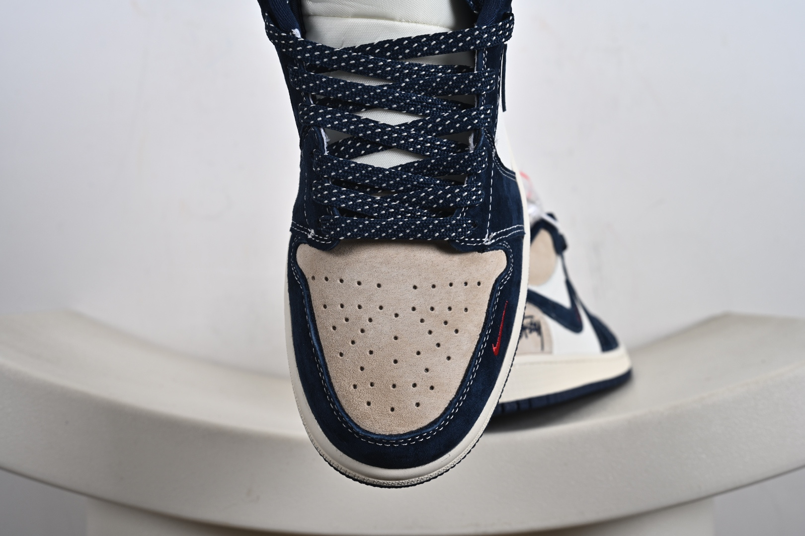 Air Jordan 1 x Stussy 乔丹1代低帮斯图西联名蓝棕白小勾 LR8888-015-莆田鞋,莆田鞋货源,高仿鞋,高仿鞋货源,安福档口,莆田高仿鞋,莆田鞋批发,高仿鞋批发,莆田高仿运动鞋,高仿运动鞋,莆田运动鞋 Air Jordan 1 x Stussy 乔丹1代低帮斯图西联名蓝棕白小勾 LR8888-015