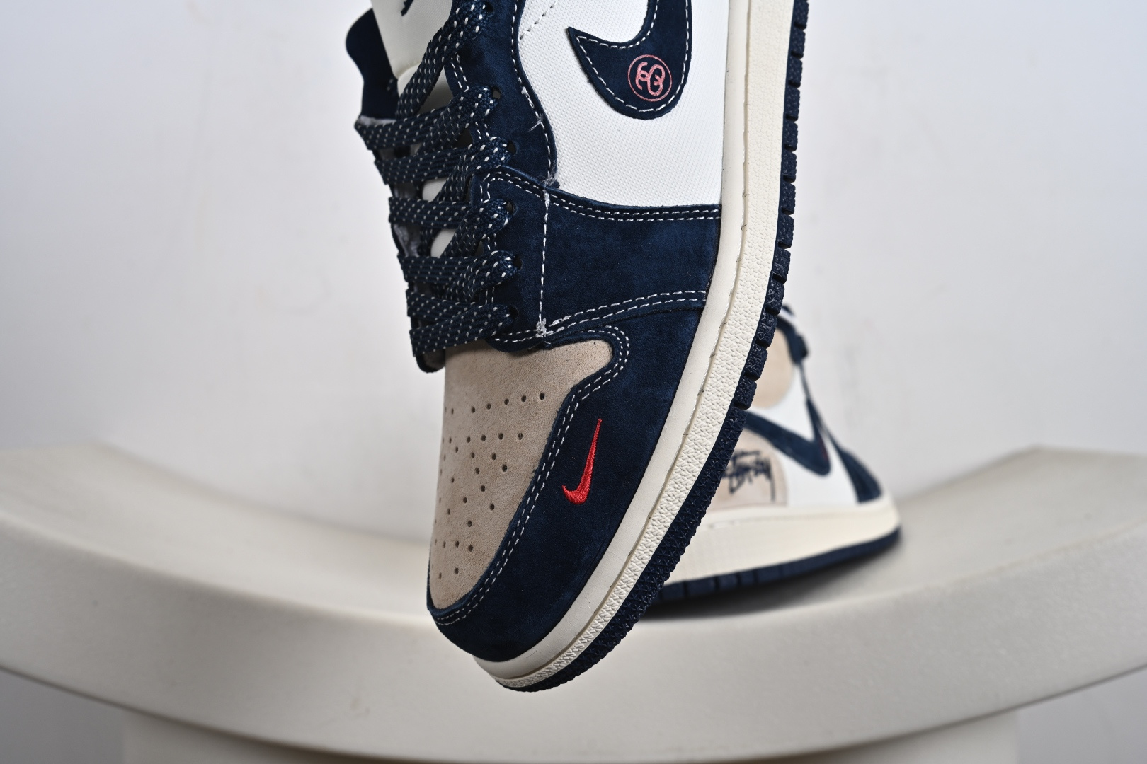 Air Jordan 1 x Stussy 乔丹1代低帮斯图西联名蓝棕白小勾 LR8888-015-莆田鞋,莆田鞋货源,高仿鞋,高仿鞋货源,安福档口,莆田高仿鞋,莆田鞋批发,高仿鞋批发,莆田高仿运动鞋,高仿运动鞋,莆田运动鞋 Air Jordan 1 x Stussy 乔丹1代低帮斯图西联名蓝棕白小勾 LR8888-015
