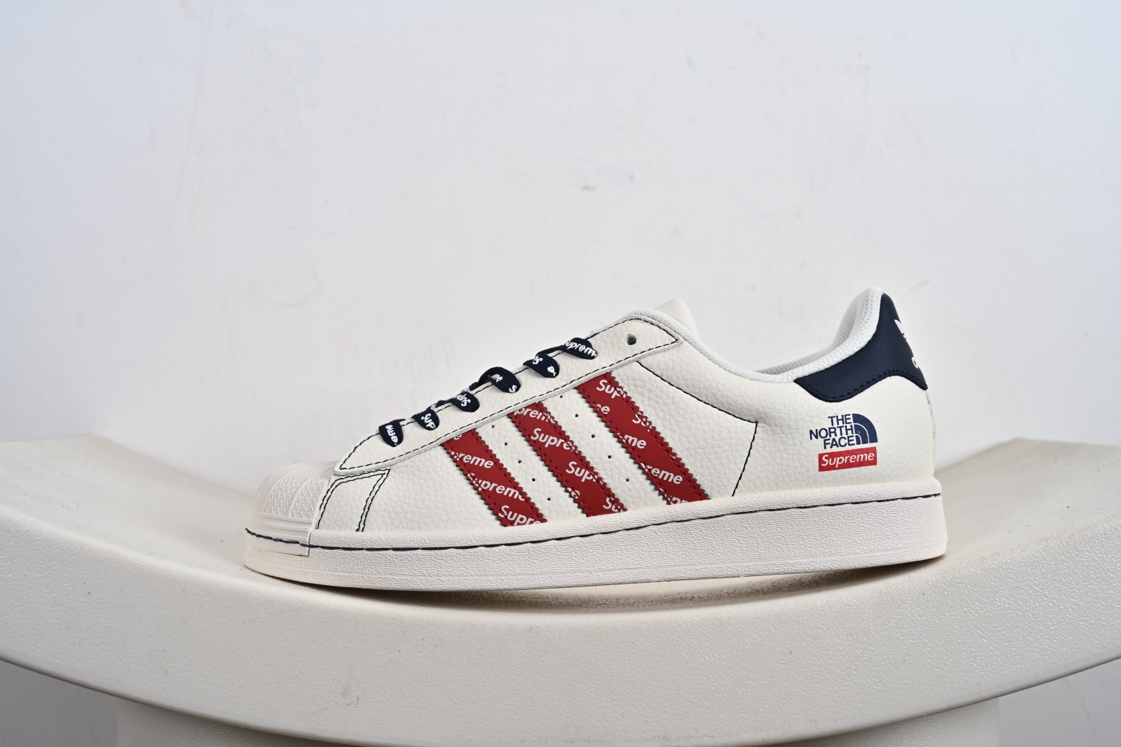 Adidas Originals Superstar 阿迪达斯 三叶草 贝壳头’DIY’系列低帮经典百搭休闲运动板鞋 QC2604-莆田鞋,莆田鞋货源,高仿鞋,高仿鞋货源,安福档口,莆田高仿鞋,莆田鞋批发,高仿鞋批发,莆田高仿运动鞋,高仿运动鞋,莆田运动鞋 Adidas Originals Superstar 阿迪达斯 三叶草 贝壳头’DIY’系列低帮经典百搭休闲运动板鞋 QC2604