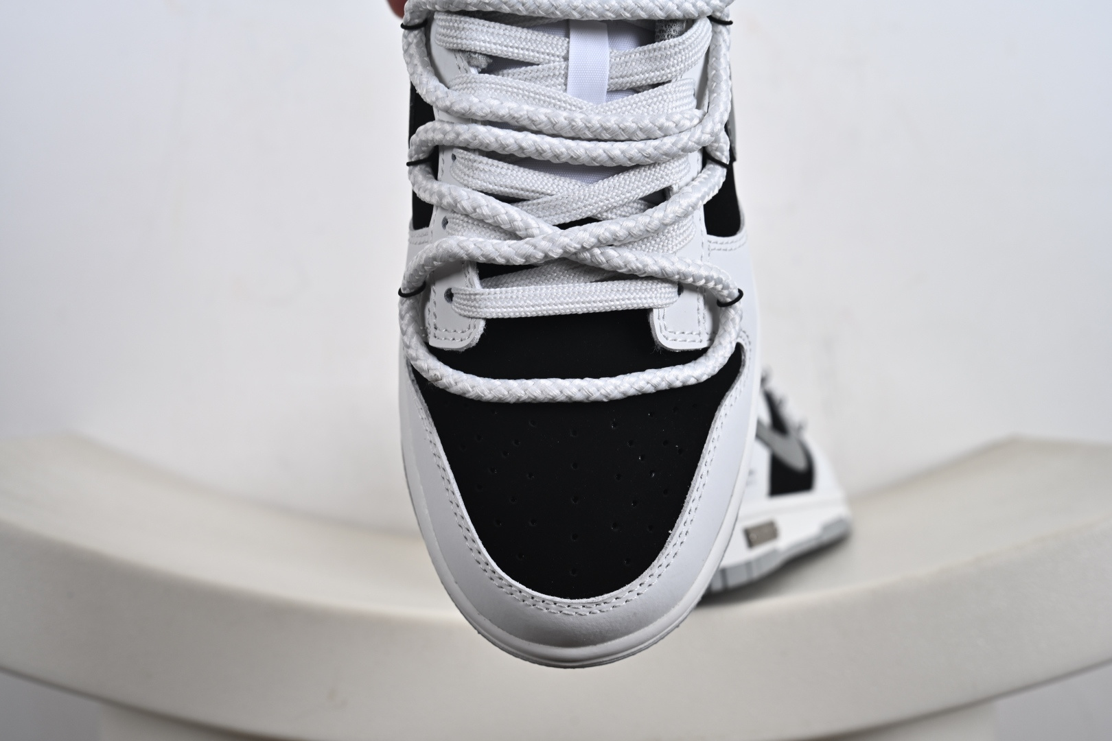 Nike Dunk Low Retro 联名款 耐克 低帮休闲运动板鞋 WB0518-091-莆田鞋,莆田鞋货源,高仿鞋,高仿鞋货源,安福档口,莆田高仿鞋,莆田鞋批发,高仿鞋批发,莆田高仿运动鞋,高仿运动鞋,莆田运动鞋 Nike Dunk Low Retro 联名款 耐克 低帮休闲运动板鞋 WB0518-091