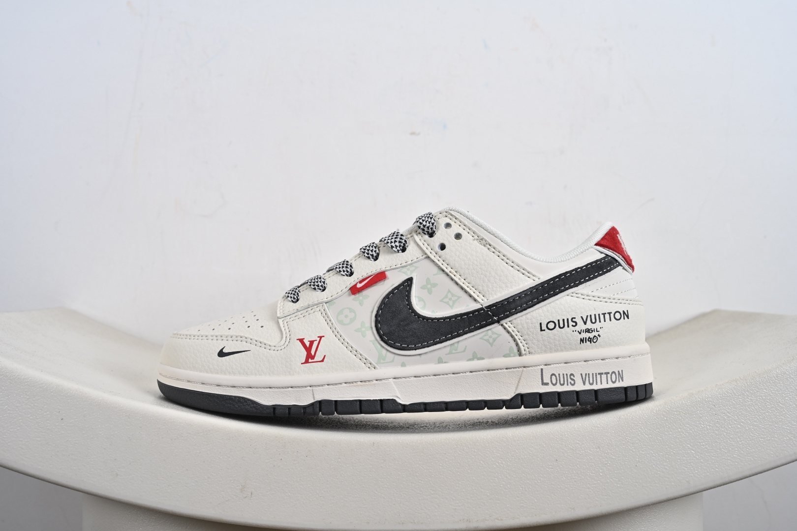 Nike Dunk Low Retro 联名款 耐克 低帮休闲运动板鞋 HT5088-606-莆田鞋,莆田鞋货源,高仿鞋,高仿鞋货源,安福档口,莆田高仿鞋,莆田鞋批发,高仿鞋批发,莆田高仿运动鞋,高仿运动鞋,莆田运动鞋 Nike Dunk Low Retro 联名款 耐克 低帮休闲运动板鞋 HT5088-606