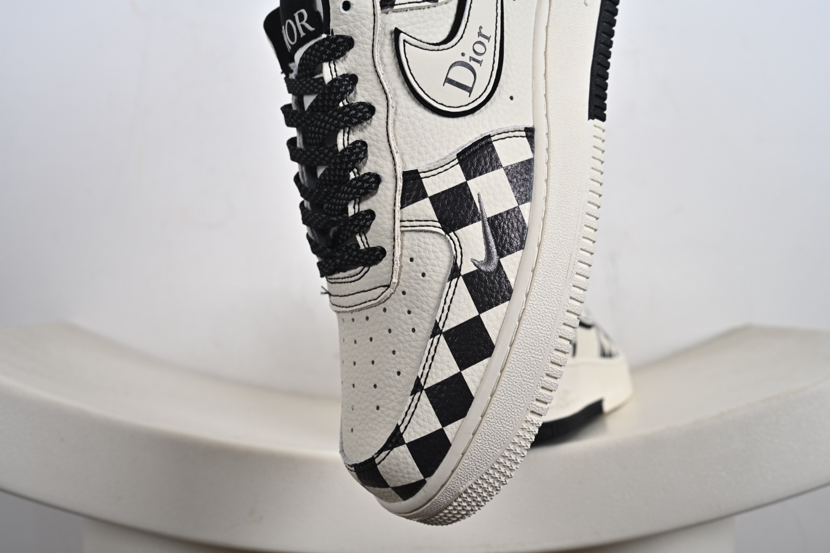 定制版 Nk Air Force 1’07 定制配色 迪奥联名 空军一号低帮经典低帮休闲百搭板鞋 KJ1688-022