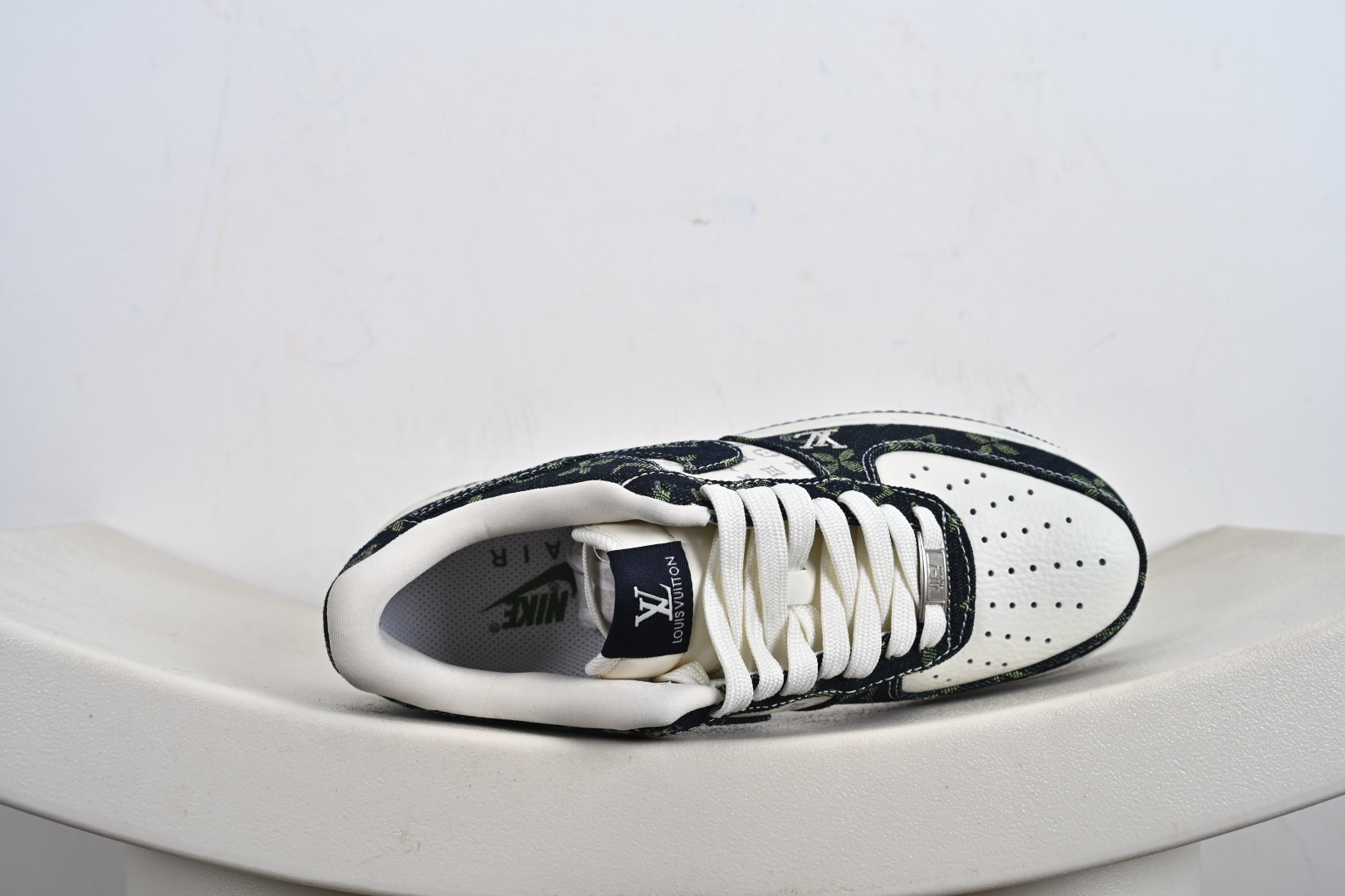 NIke Air Force 1 '07 Low 空军一号低帮 运动鞋 休闲鞋 YF9511-819-莆田鞋,莆田鞋货源,高仿鞋,高仿鞋货源,安福档口,莆田高仿鞋,莆田鞋批发,高仿鞋批发,莆田高仿运动鞋,高仿运动鞋,莆田运动鞋 NIke Air Force 1 '07 Low 空军一号低帮 运动鞋 休闲鞋 YF9511-819