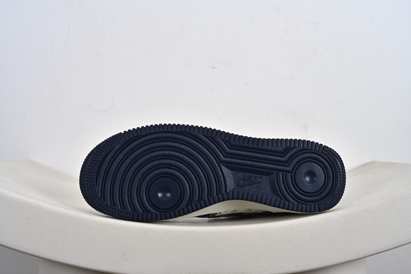 NIke Air Force 1 '07 Low 空军一号低帮 运动鞋 休闲鞋 YF9511-819-莆田鞋,莆田鞋货源,高仿鞋,高仿鞋货源,安福档口,莆田高仿鞋,莆田鞋批发,高仿鞋批发,莆田高仿运动鞋,高仿运动鞋,莆田运动鞋 NIke Air Force 1 '07 Low 空军一号低帮 运动鞋 休闲鞋 YF9511-819