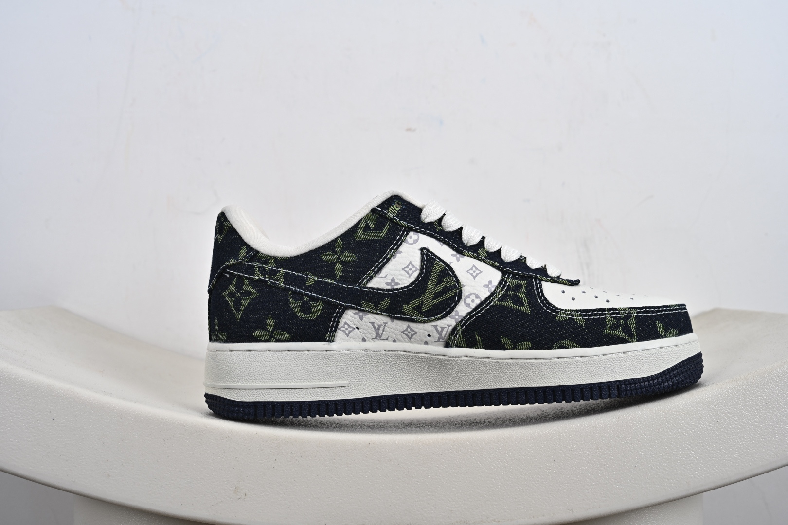 NIke Air Force 1 '07 Low 空军一号低帮 运动鞋 休闲鞋 YF9511-819-莆田鞋,莆田鞋货源,高仿鞋,高仿鞋货源,安福档口,莆田高仿鞋,莆田鞋批发,高仿鞋批发,莆田高仿运动鞋,高仿运动鞋,莆田运动鞋 NIke Air Force 1 '07 Low 空军一号低帮 运动鞋 休闲鞋 YF9511-819
