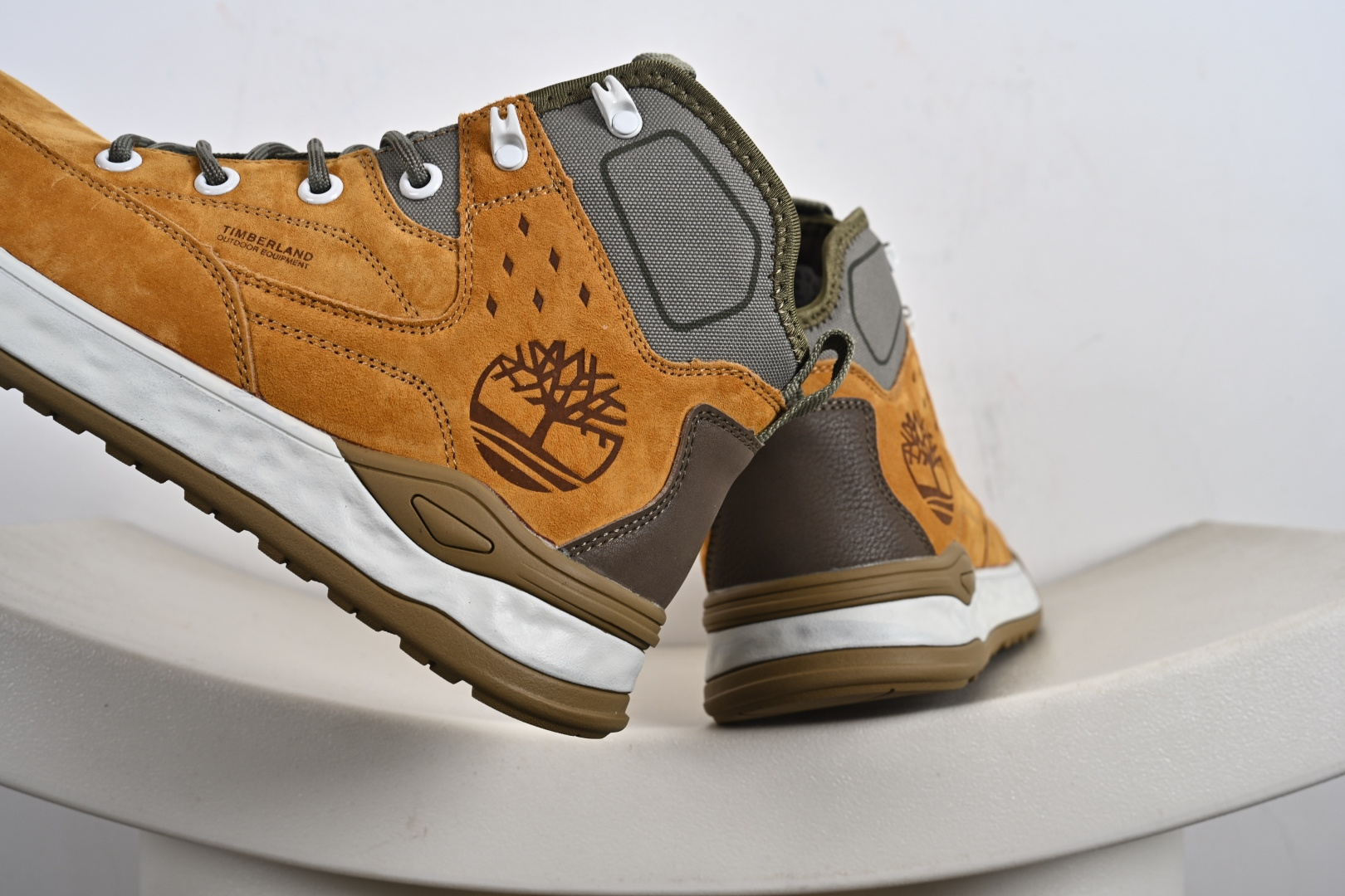 TIMBERLAND PREMIUM 6 添柏岚 登山徒步 户外越野 防滑耐磨 高帮 户外功能鞋 TB A8425 997