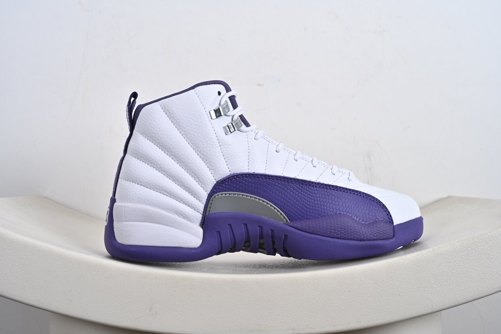 Air Jordan 12 Retro 复刻男子运动鞋 CT8013-006-莆田鞋,莆田鞋货源,高仿鞋,高仿鞋货源,安福档口,莆田高仿鞋,莆田鞋批发,高仿鞋批发,莆田高仿运动鞋,高仿运动鞋,莆田运动鞋 Air Jordan 12 Retro 复刻男子运动鞋 CT8013-006