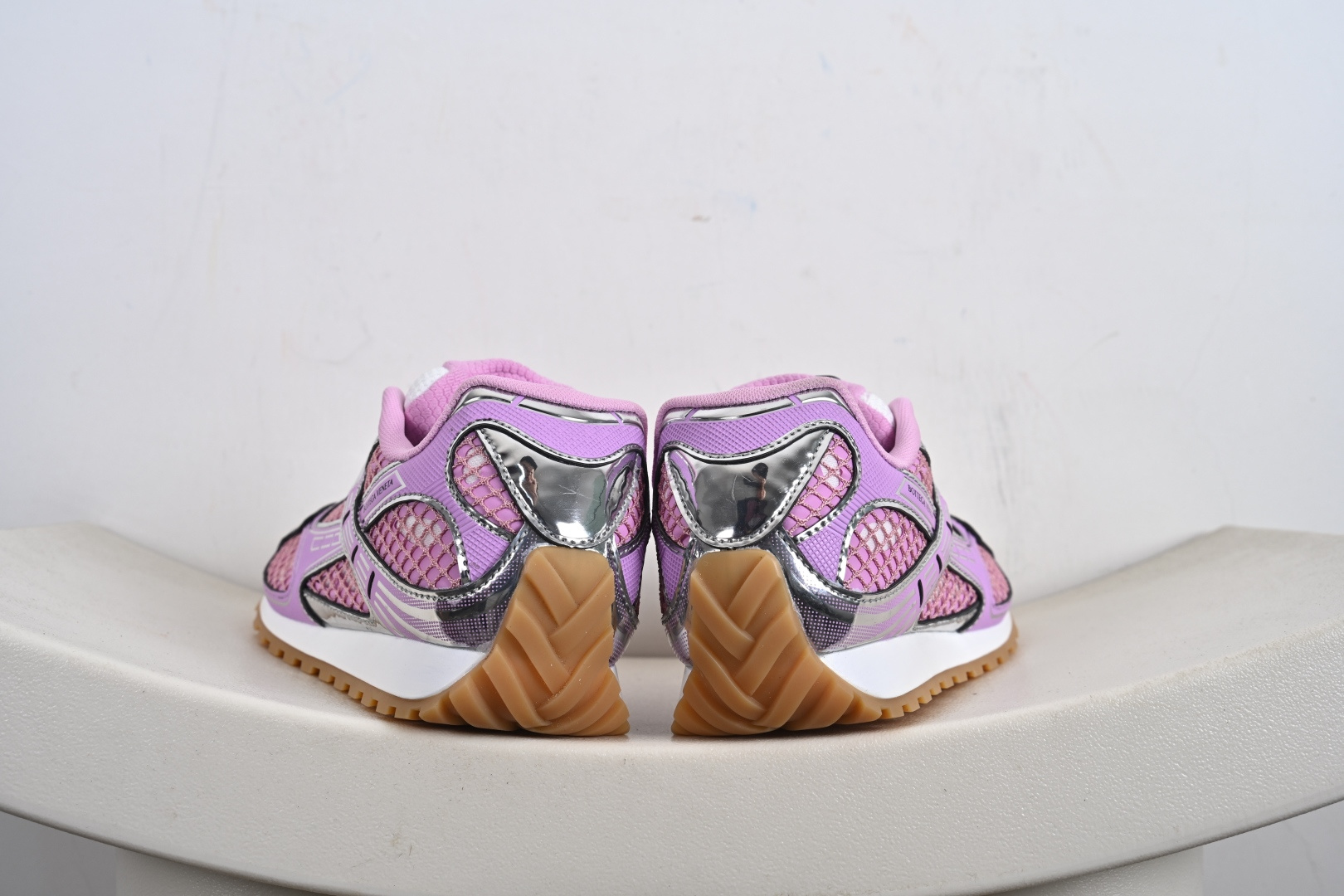 Bottega Veneta葆蝶家 Orbit