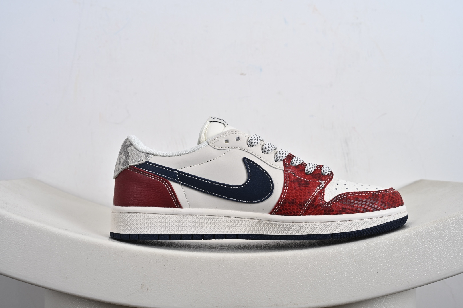 高端定制Air Jordan 1 Low LOW SP AJ1 乔1 倒钩联名款 低帮复古篮球鞋 HS8068-063