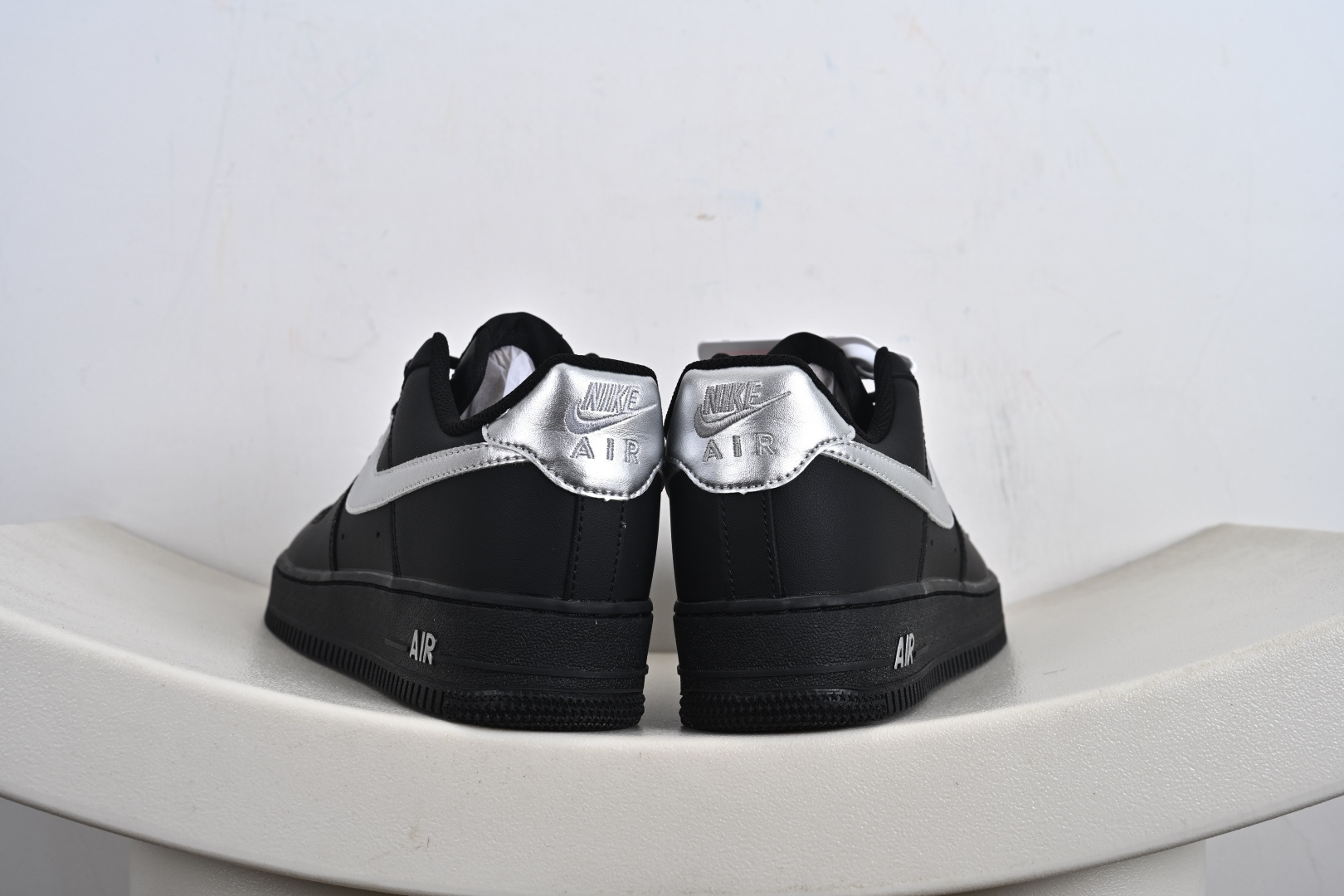 官方爆款定制 二次元主题 Nike Air Force 1 Low’07 黑银武士 空军一号低帮休闲板鞋 ZH0316-125