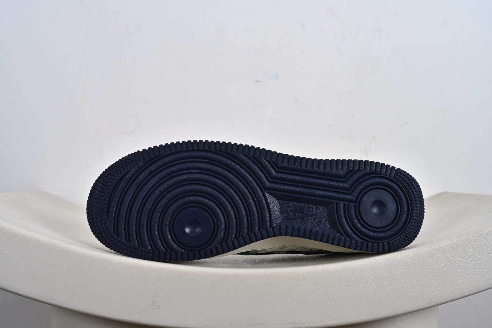 海外量发售！NIke Air Force 1 '07 Low LV联名--白墨蓝空军一号低帮 运动鞋 YF9511-820