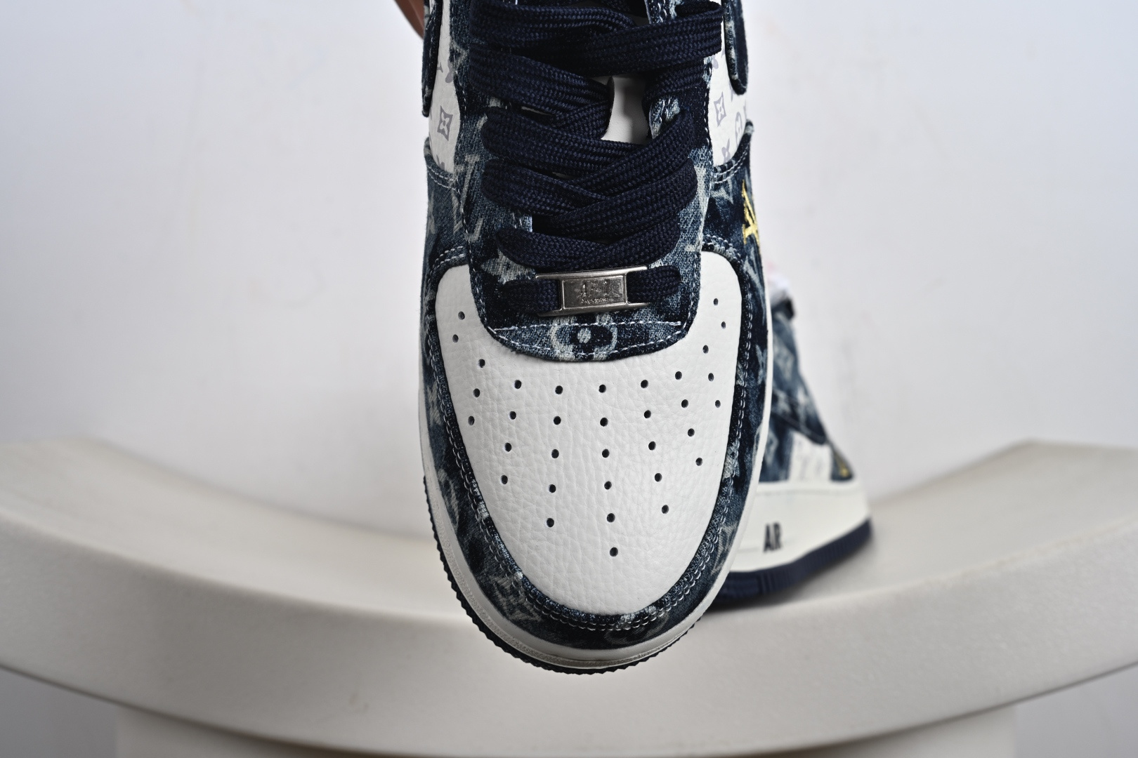 海外量发售！NIke Air Force 1 '07 Low LV联名--白墨蓝空军一号低帮 运动鞋 YF9511-820