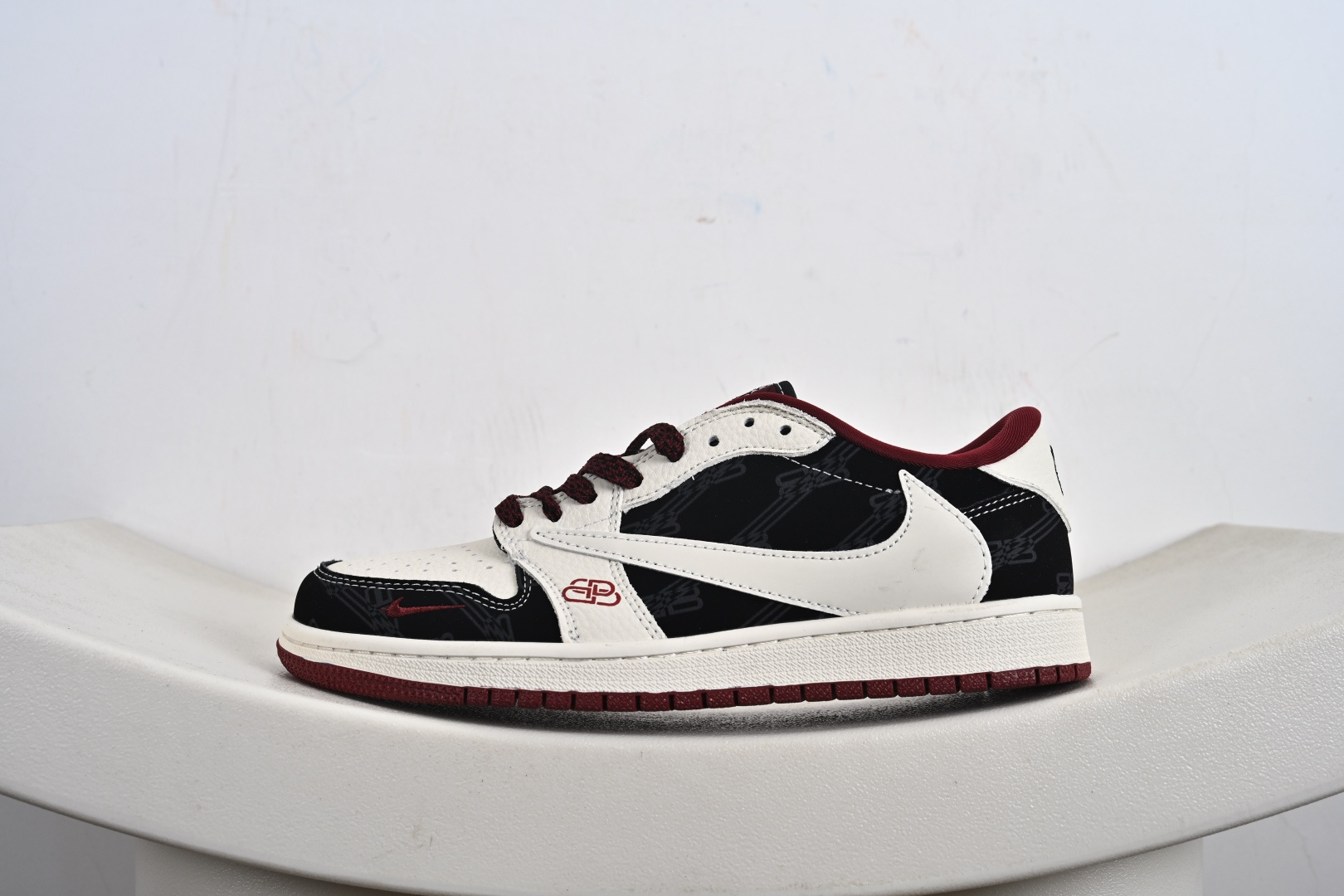 Nike Air Jordan 1 x Travis Scott AJ1倒勾 乔一倒钩 ‘DIY’定制 耐克 低帮文化篮球鞋 XS2025-079-莆田鞋,莆田鞋货源,高仿鞋,高仿鞋货源,安福档口,莆田高仿鞋,莆田鞋批发,高仿鞋批发,莆田高仿运动鞋,高仿运动鞋,莆田运动鞋 Nike Air Jordan 1 x Travis Scott AJ1倒勾 乔一倒钩 ‘DIY’定制 耐克 低帮文化篮球鞋 XS2025-079