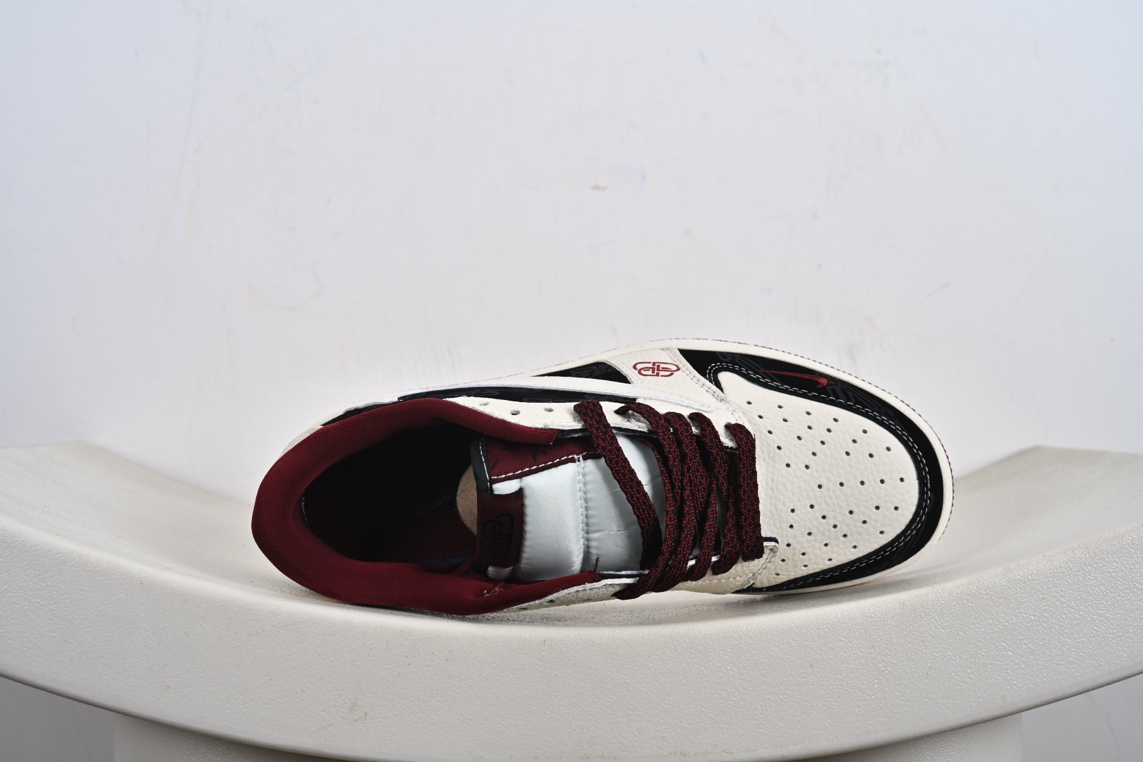 Nike Air Jordan 1 x Travis Scott AJ1倒勾 乔一倒钩 ‘DIY’定制 耐克 低帮文化篮球鞋 XS2025-079-莆田鞋,莆田鞋货源,高仿鞋,高仿鞋货源,安福档口,莆田高仿鞋,莆田鞋批发,高仿鞋批发,莆田高仿运动鞋,高仿运动鞋,莆田运动鞋 Nike Air Jordan 1 x Travis Scott AJ1倒勾 乔一倒钩 ‘DIY’定制 耐克 低帮文化篮球鞋 XS2025-079