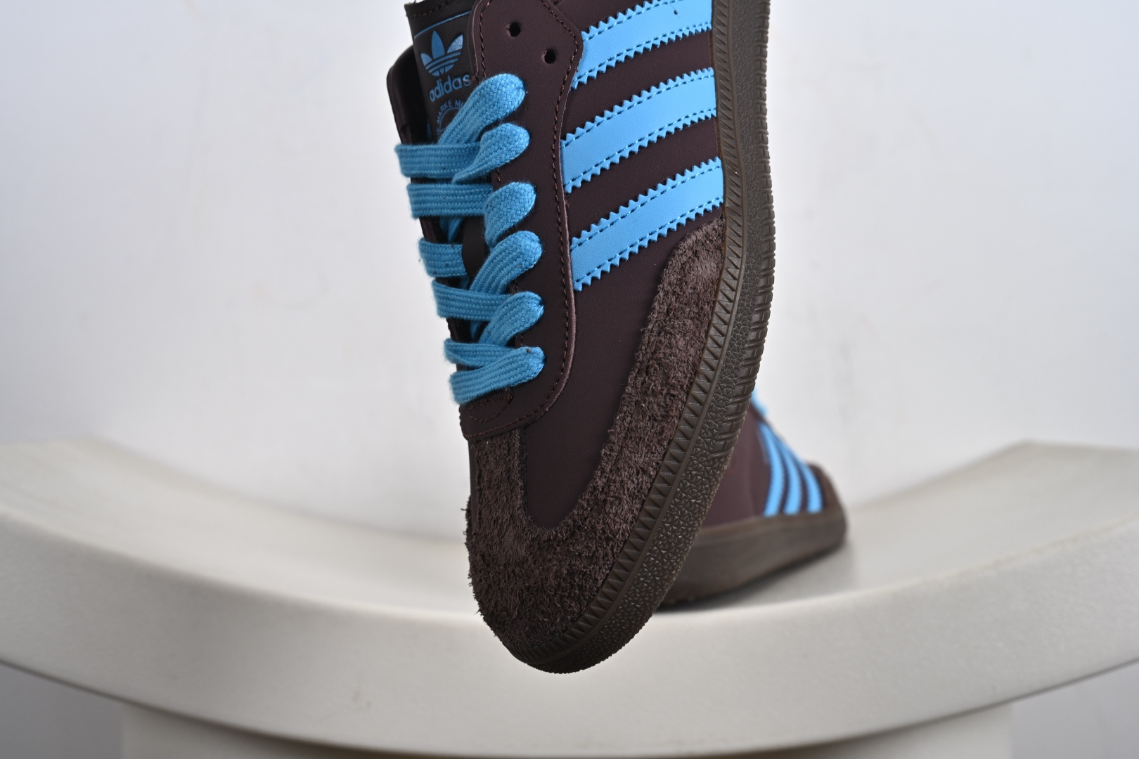 Adidas Originals Samba 桑巴舞系列绅士德训足球风百搭低帮休闲运动板鞋 JI2733