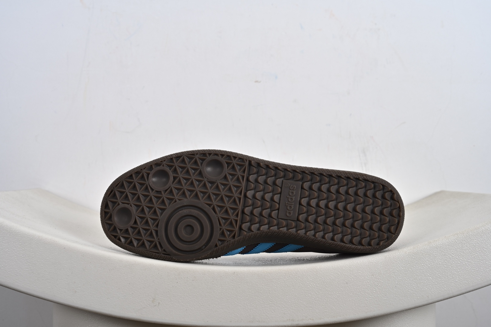 Adidas Originals Samba 桑巴舞系列绅士德训足球风百搭低帮休闲运动板鞋 JI2733