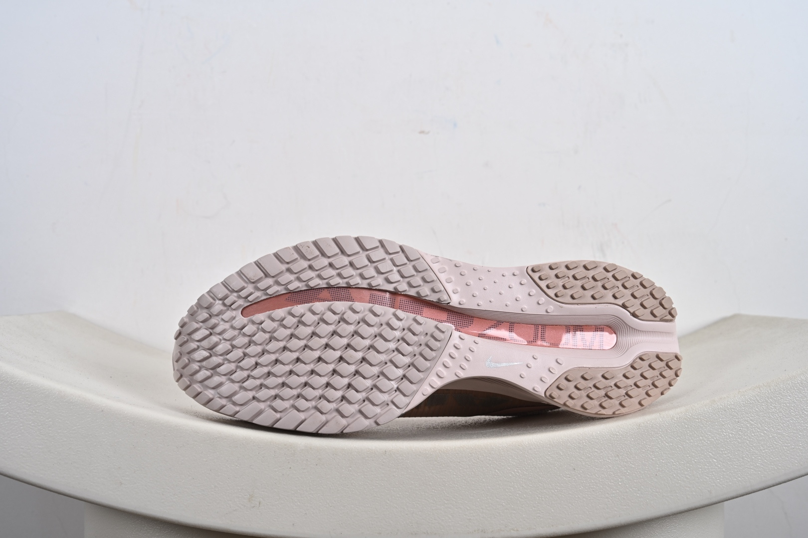 220 Nike Air Zoom Pegasus Premium 耐克 新款气垫缓震休闲跑步鞋 HQ2593-603-Chinese UA Cheap High Quatity Brand Clothes Bags handbags Sneakers wholesale wholesaler seller from China Factory suppliers Fashion Clothing Shoes best Quality Beautiful Price 220 Nike Air Zoom Pegasus Premium 耐克 新款气垫缓震休闲跑步鞋 HQ2593-603