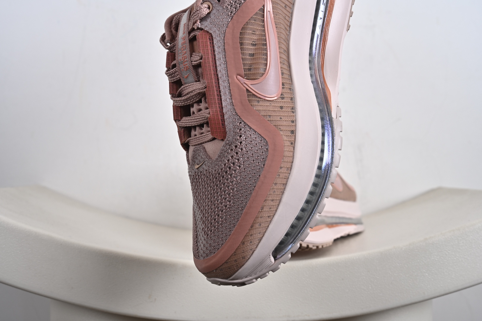 220 Nike Air Zoom Pegasus Premium 耐克 新款气垫缓震休闲跑步鞋 HQ2593-603-Chinese UA Cheap High Quatity Brand Clothes Bags handbags Sneakers wholesale wholesaler seller from China Factory suppliers Fashion Clothing Shoes best Quality Beautiful Price 220 Nike Air Zoom Pegasus Premium 耐克 新款气垫缓震休闲跑步鞋 HQ2593-603