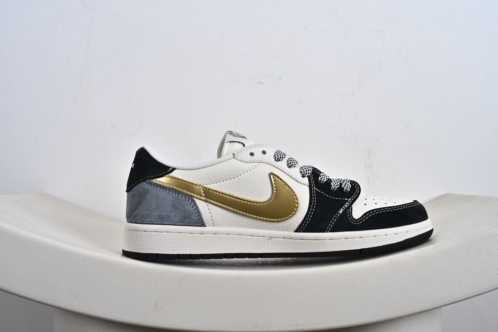 高端定制Air Jordan 1 Low LOW SP AJ1 乔1 倒钩联名款 低帮复古篮球鞋 HS8068-064-莆田鞋,莆田鞋货源,高仿鞋,高仿鞋货源,安福档口,莆田高仿鞋,莆田鞋批发,高仿鞋批发,莆田高仿运动鞋,高仿运动鞋,莆田运动鞋 高端定制Air Jordan 1 Low LOW SP AJ1 乔1 倒钩联名款 低帮复古篮球鞋 HS8068-064