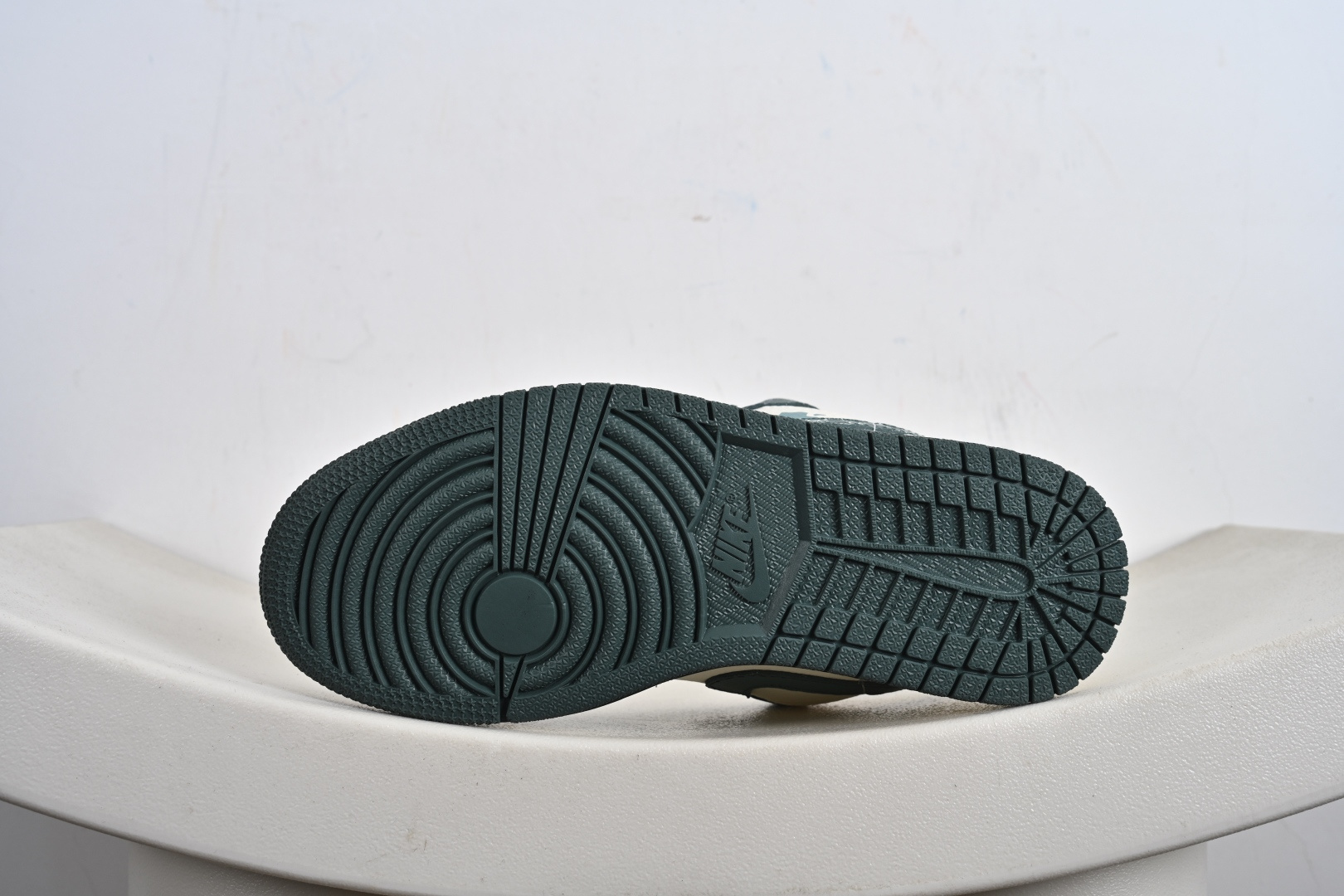 NIke Air Force 1 '07 Low “中国年限定-灰龙”LX1988-004