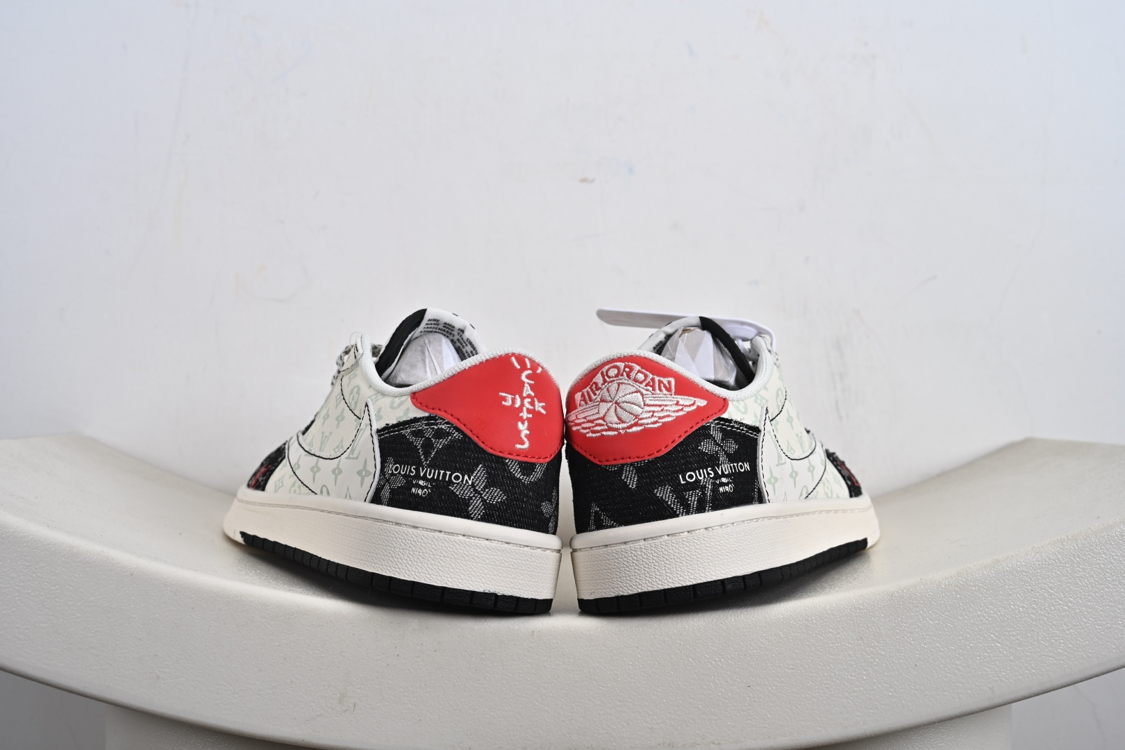 Travis Scott x Fragment Design x Air Jordan 1 Low SP AJ1 乔1联名米黑牛仔 低帮文化休闲板鞋 CX5050-Y28