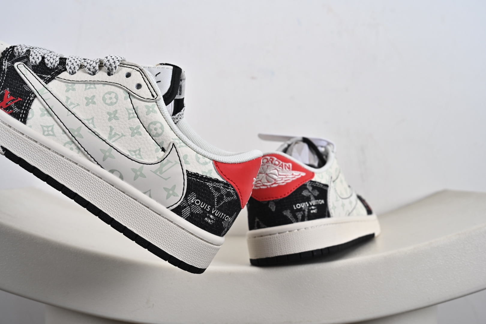 Travis Scott x Fragment Design x Air Jordan 1 Low SP AJ1 乔1联名米黑牛仔 低帮文化休闲板鞋 CX5050-Y28