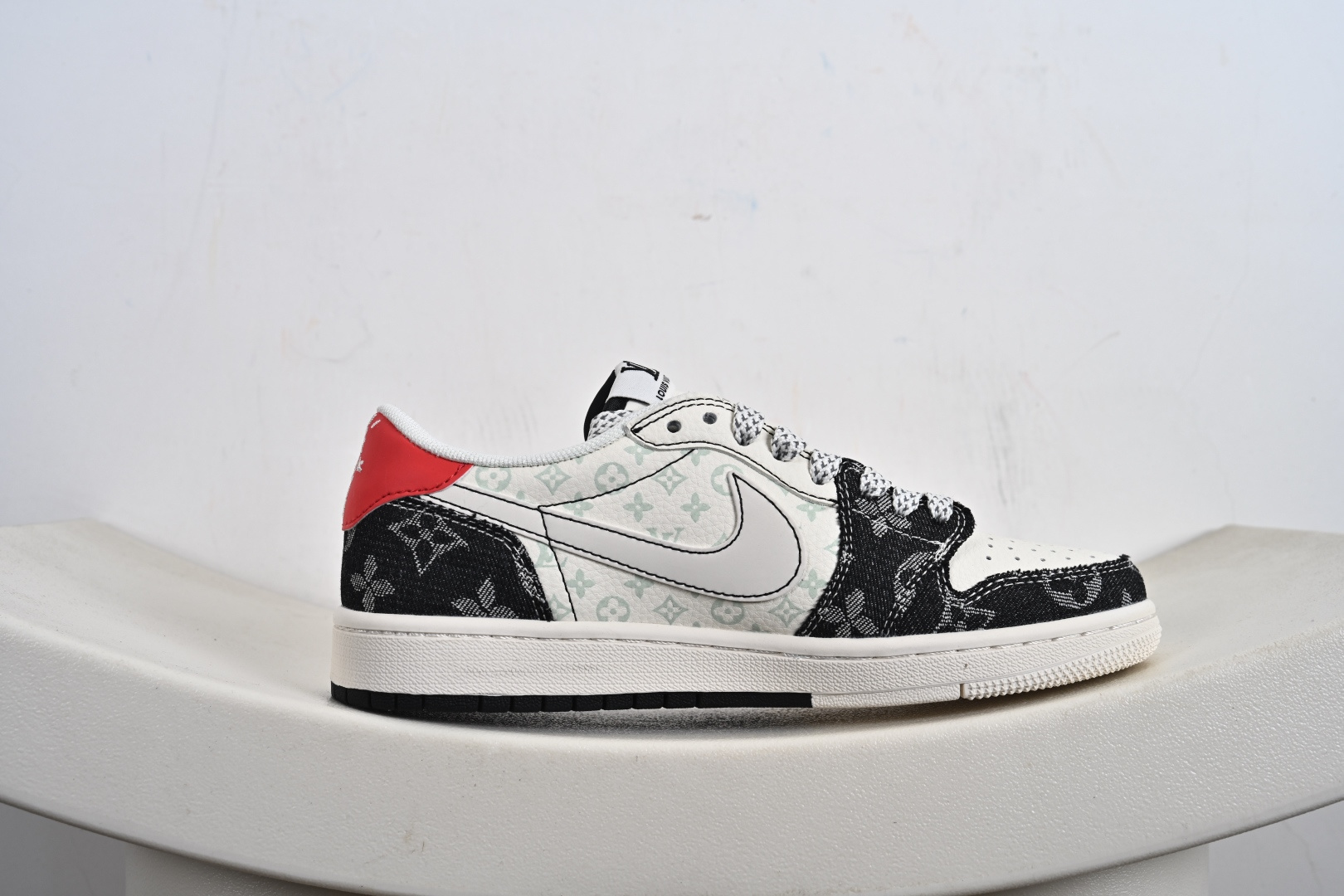 Travis Scott x Fragment Design x Air Jordan 1 Low SP AJ1 乔1联名米黑牛仔 低帮文化休闲板鞋 CX5050-Y28