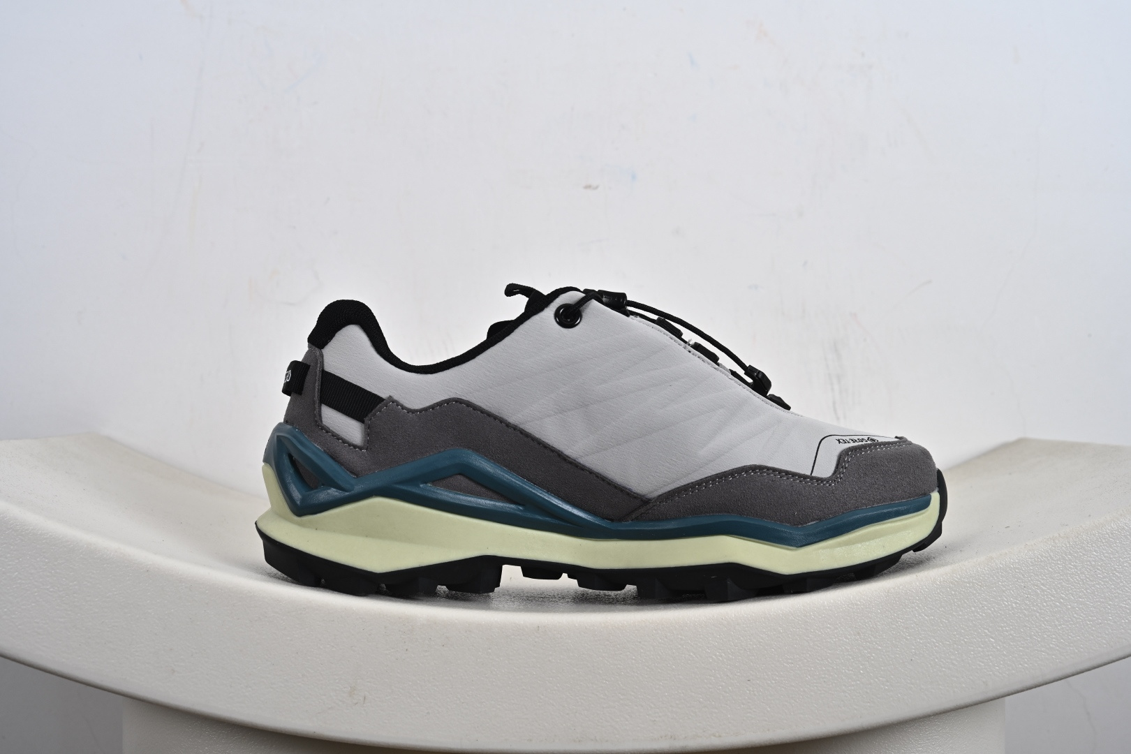 LOWA 漫游者2.0 MADDOX PRO GTX 舒适运动 减震防滑耐磨防水透气支撑轻便 L311635