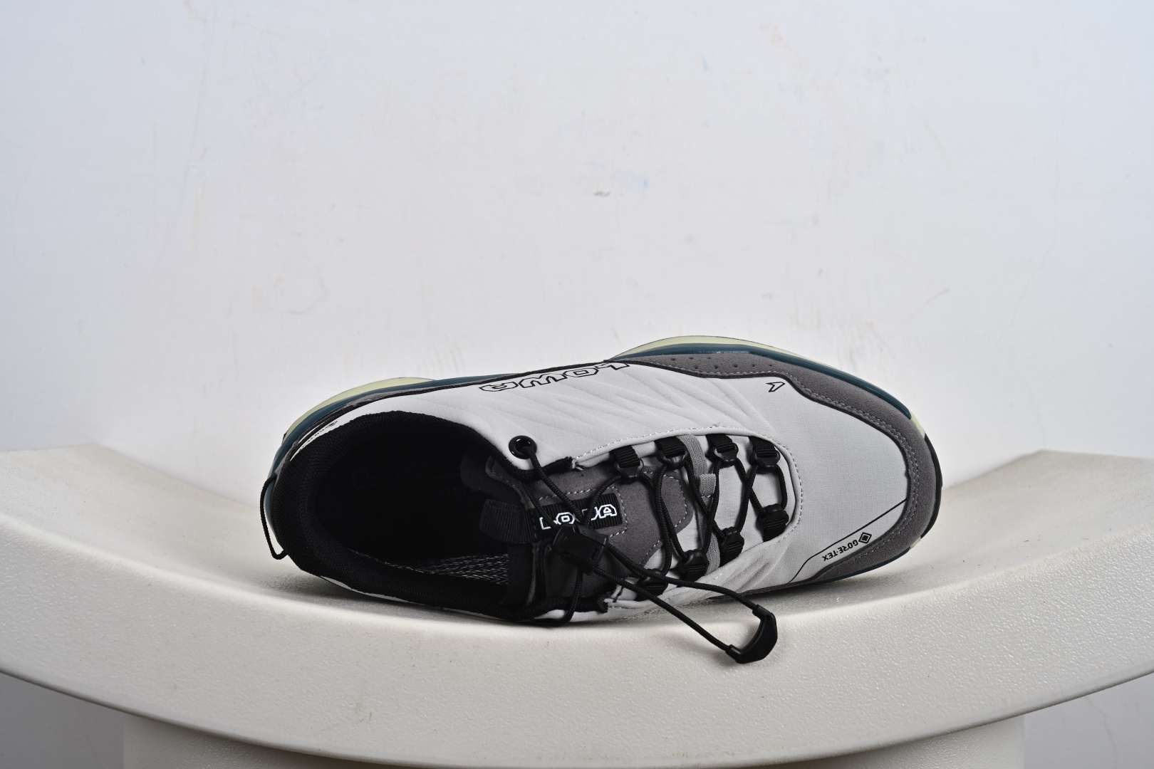 LOWA 漫游者2.0 MADDOX PRO GTX 舒适运动 减震防滑耐磨防水透气支撑轻便 L311635