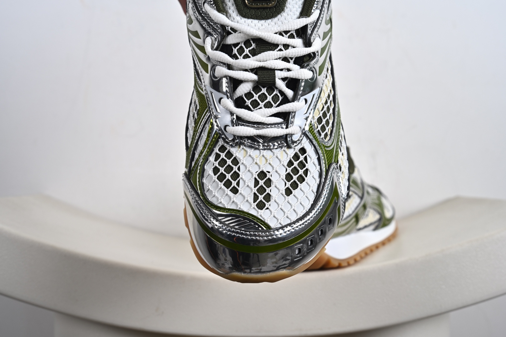 Bottega Veneta葆蝶家 Orbit