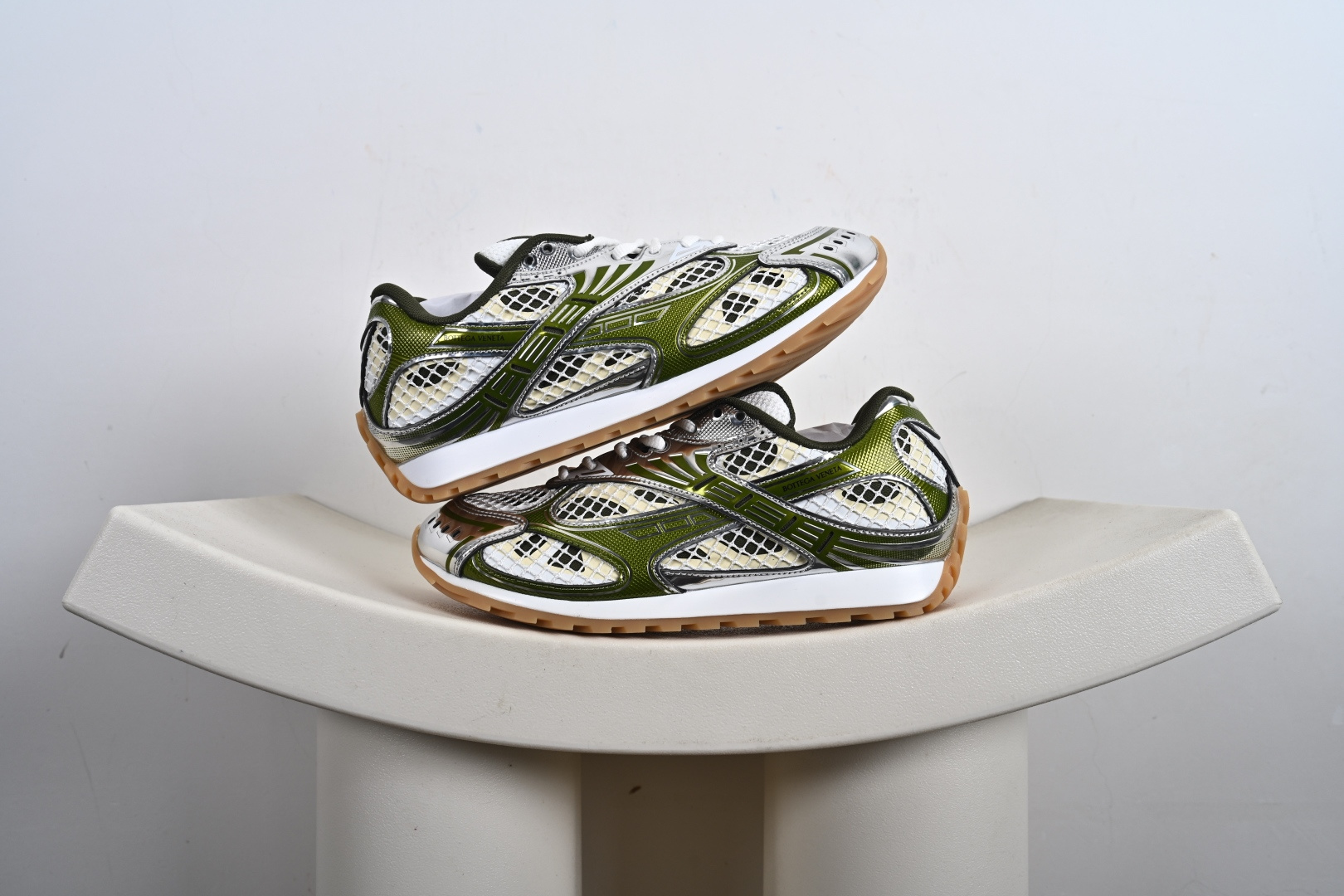 Bottega Veneta葆蝶家 Orbit