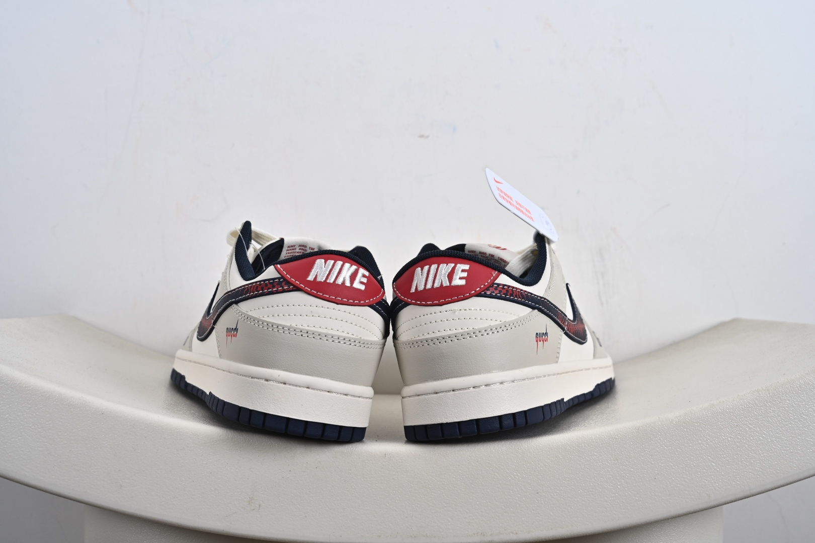 Dunk Low RETRO 联名款 HS2506-217