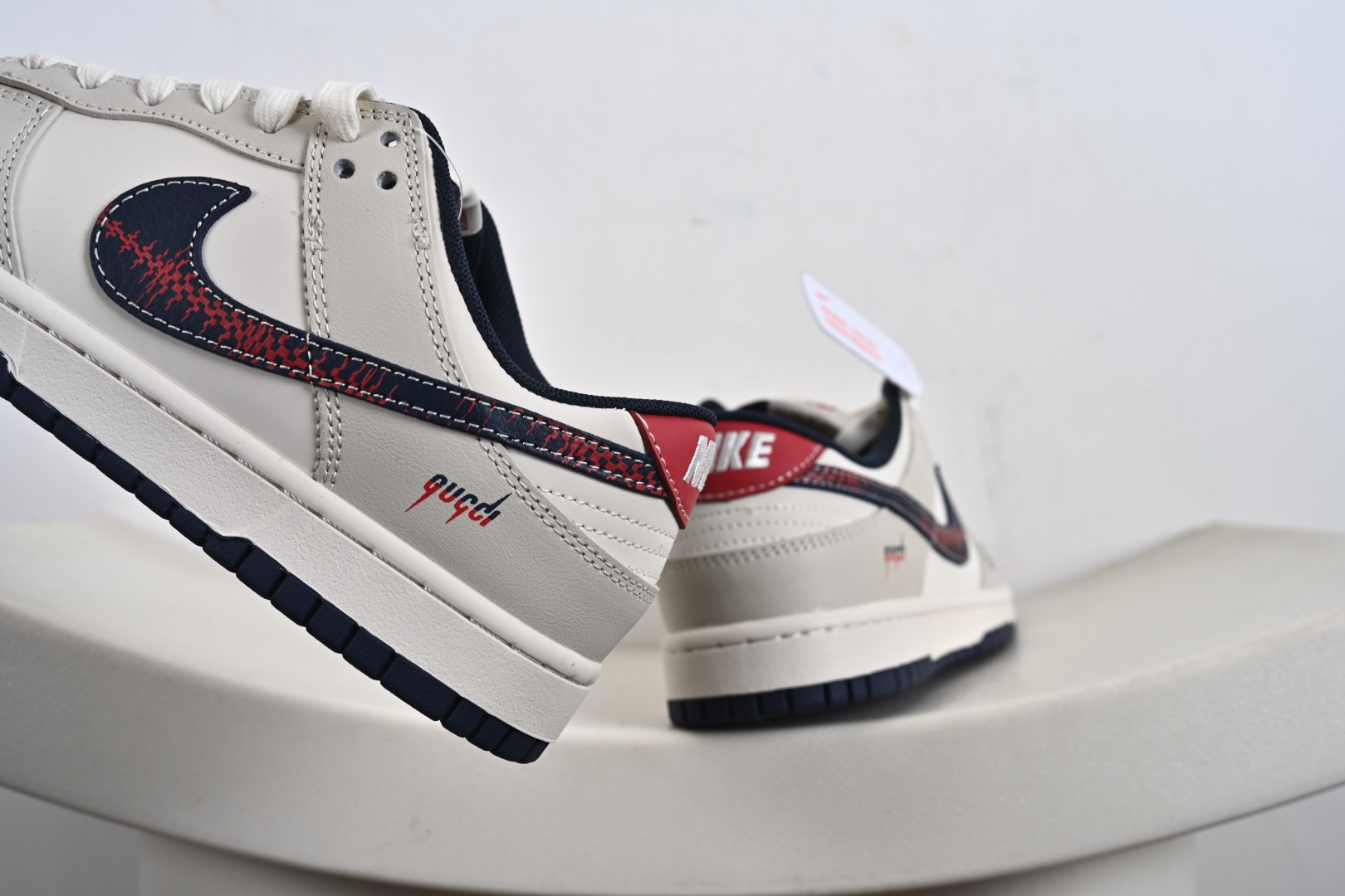 Dunk Low RETRO 联名款 HS2506-217