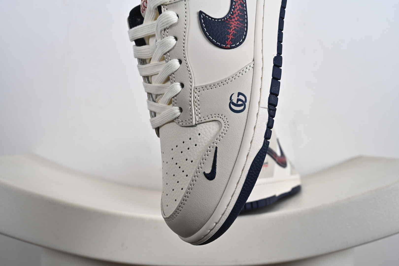 Dunk Low RETRO 联名款 HS2506-217