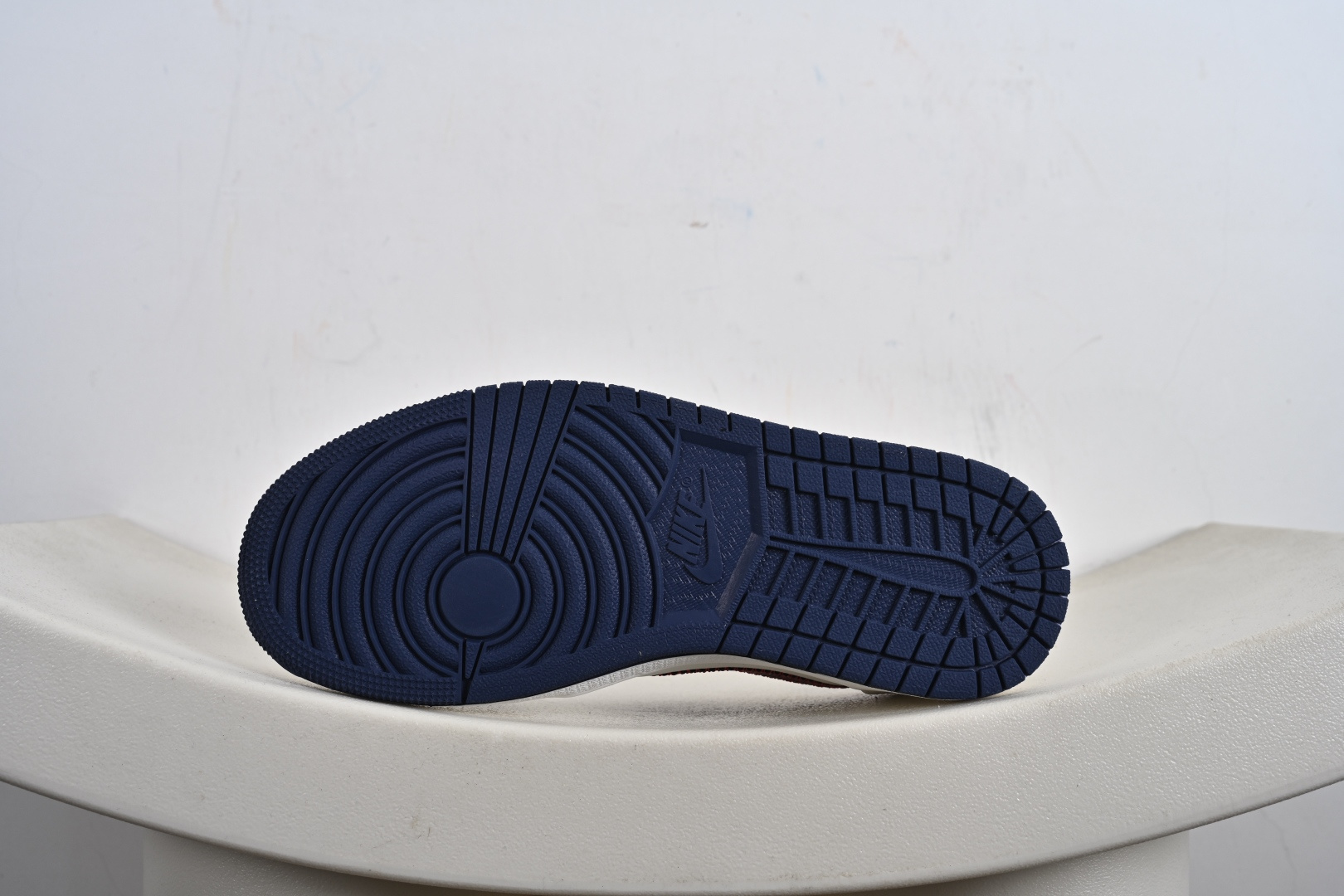 Chrome Hearts x Air Jordan 1 Low 缝线勾 DZ5899-030