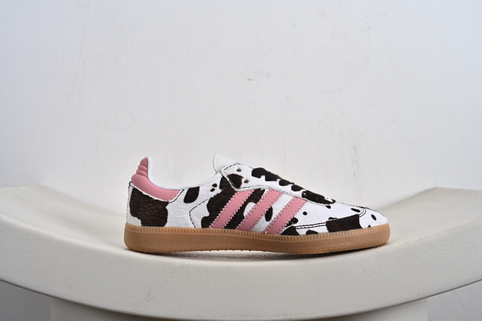 170 Adidas SAMBA W 三叶草休闲防滑耐磨低帮板鞋 KK2239