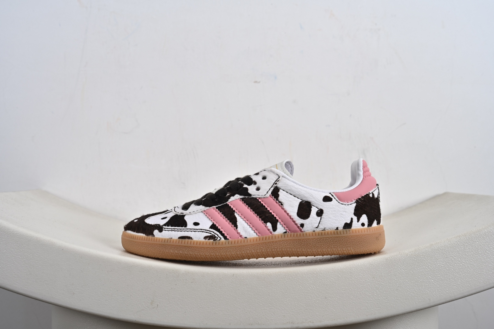 170 Adidas SAMBA W 三叶草休闲防滑耐磨低帮板鞋 KK2239