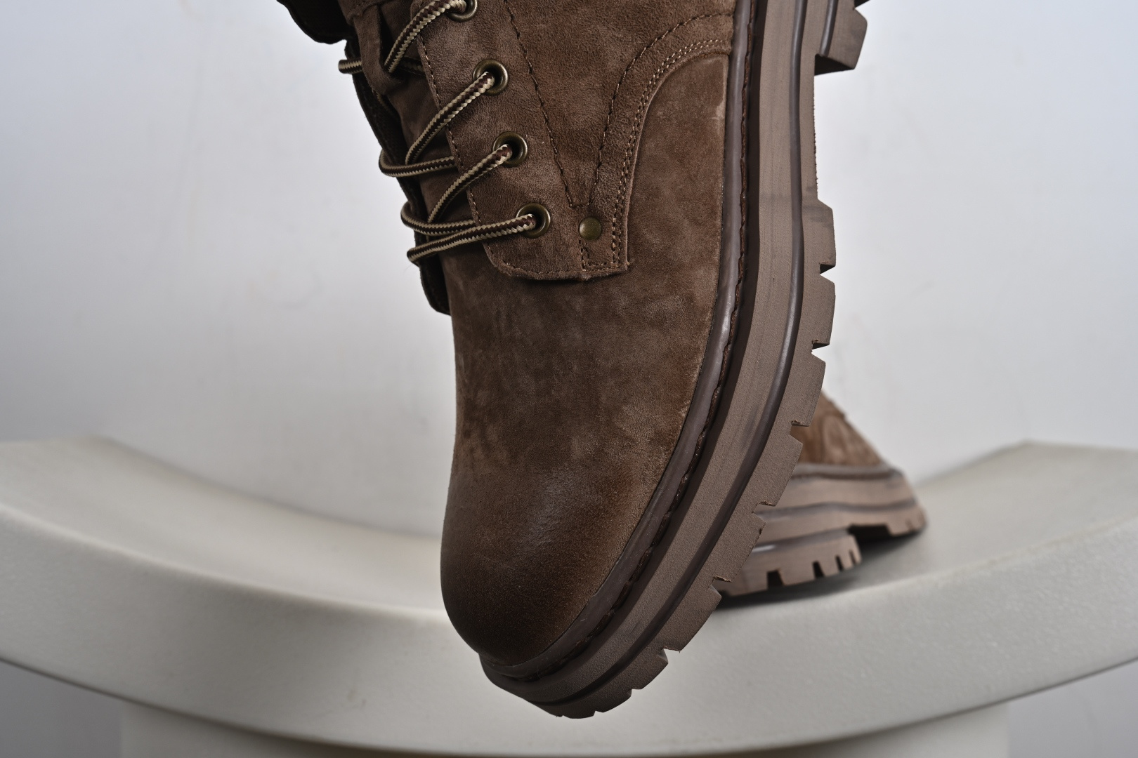 CAT/卡特 硬汉推土机品牌 秋季新款 EASE超轻系列高帮工装休闲鞋 P726536