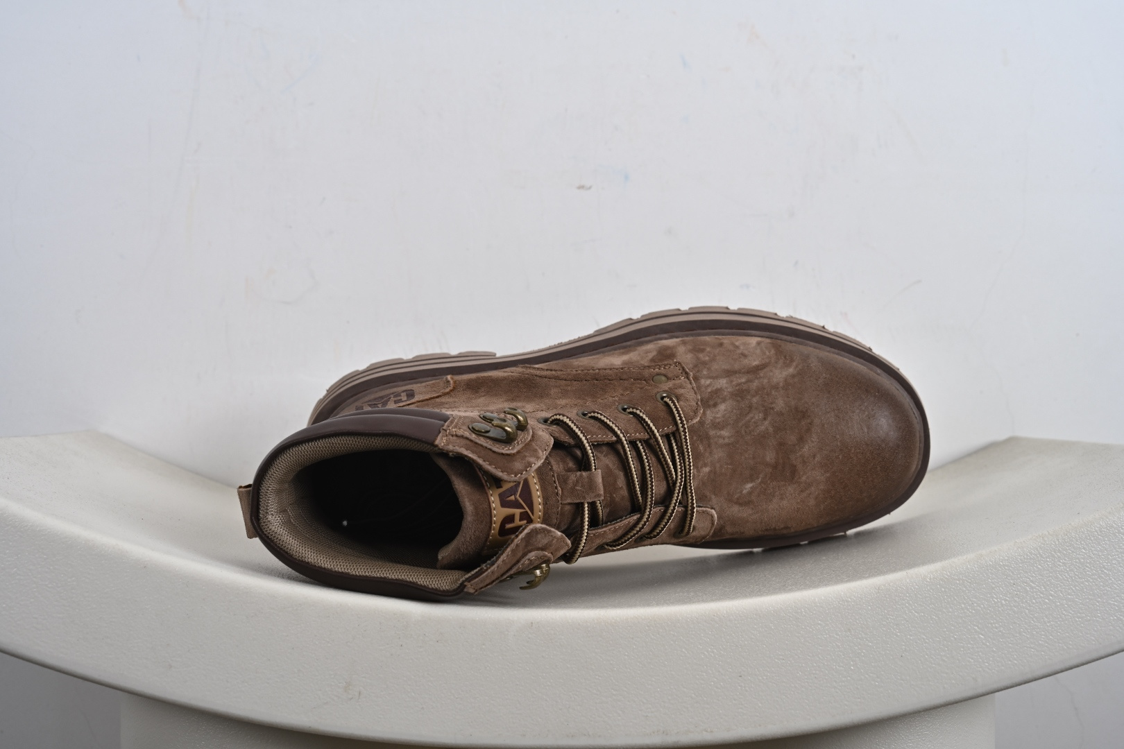 CAT/卡特 硬汉推土机品牌 秋季新款 EASE超轻系列高帮工装休闲鞋 P726536