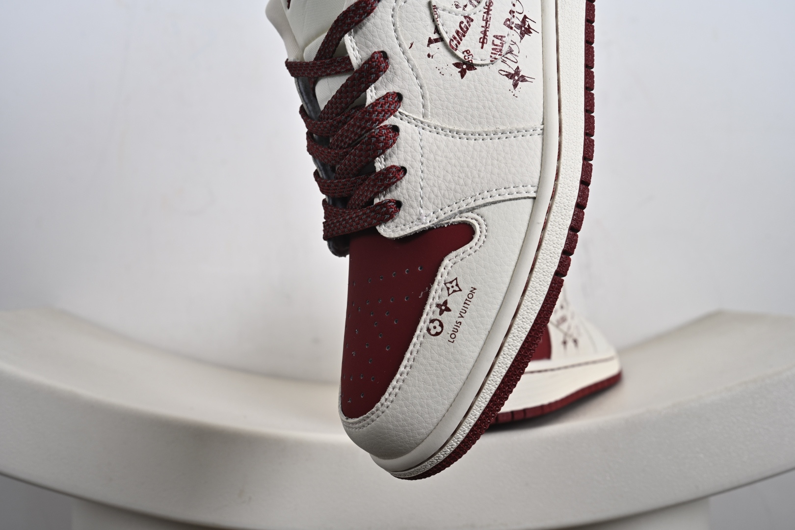 Balenciaga x Air Jordan 1 Low 酒红 LV印花 QD1988-005