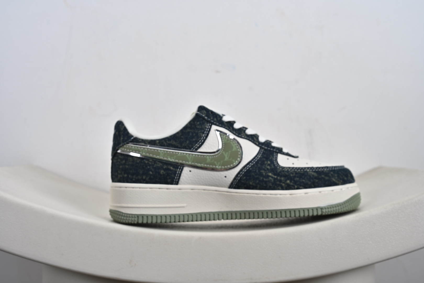 NIke Air Force 1 '07 Low 空军一号低帮 运动鞋 休闲鞋 DX1888-098