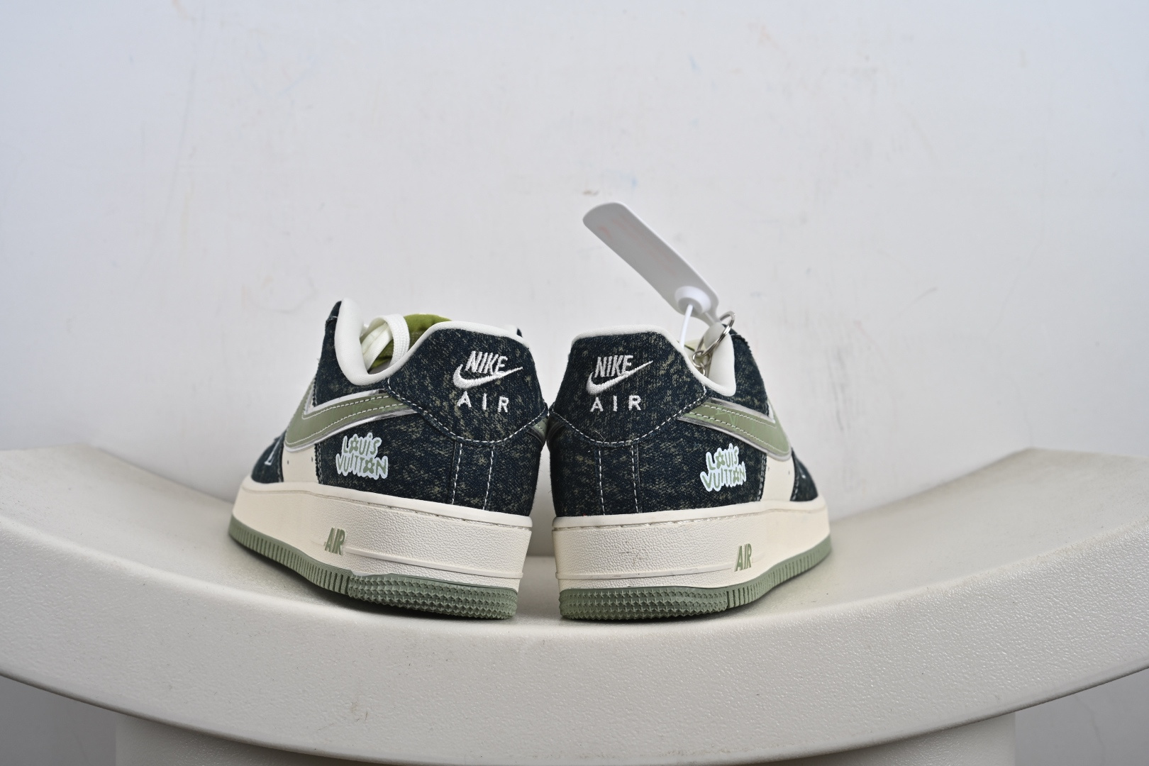 NIke Air Force 1 '07 Low 空军一号低帮 运动鞋 休闲鞋 DX1888-098