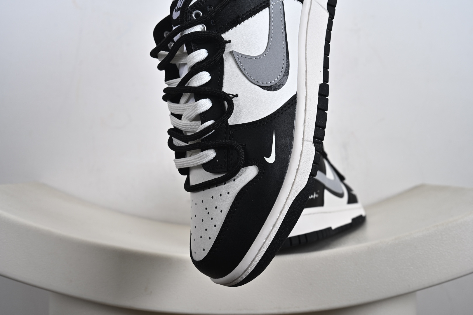 Nike Dunk Low Retro ‘DIY高端定制’耐克 低帮休闲运动板鞋 BG0518-092