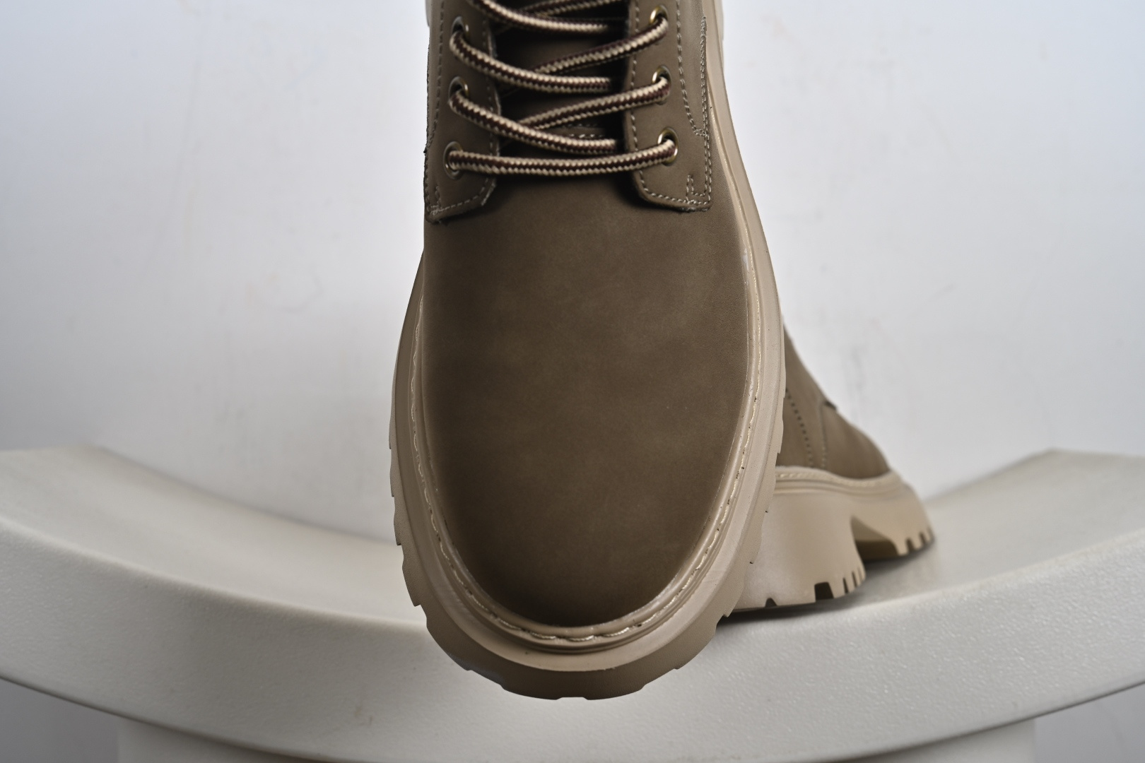 M Tasman Weather Hybrid UGG 2024秋冬新品 男士中帮休闲马丁靴系列 U5858