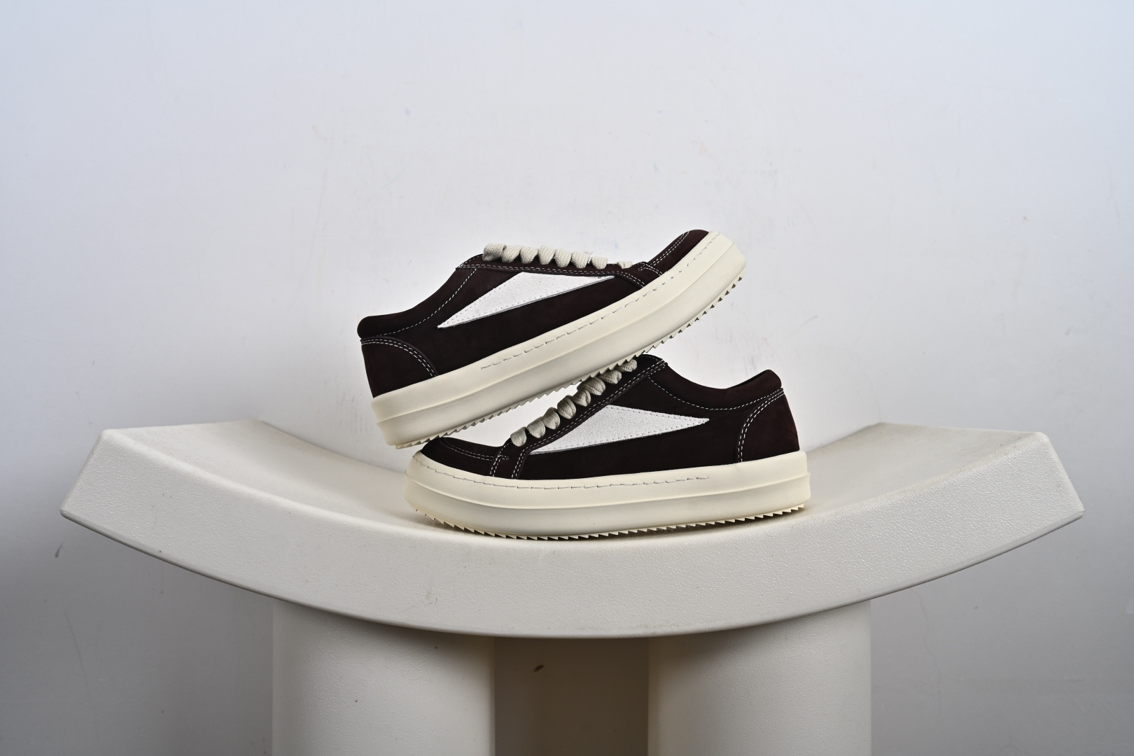 Rick Owens支线品牌DRKSHDW SS23 EDFU Vintage Low- Sneakers”Grey/Milk”低帮系列暗黑高街经典增高休闲运动厚底板鞋