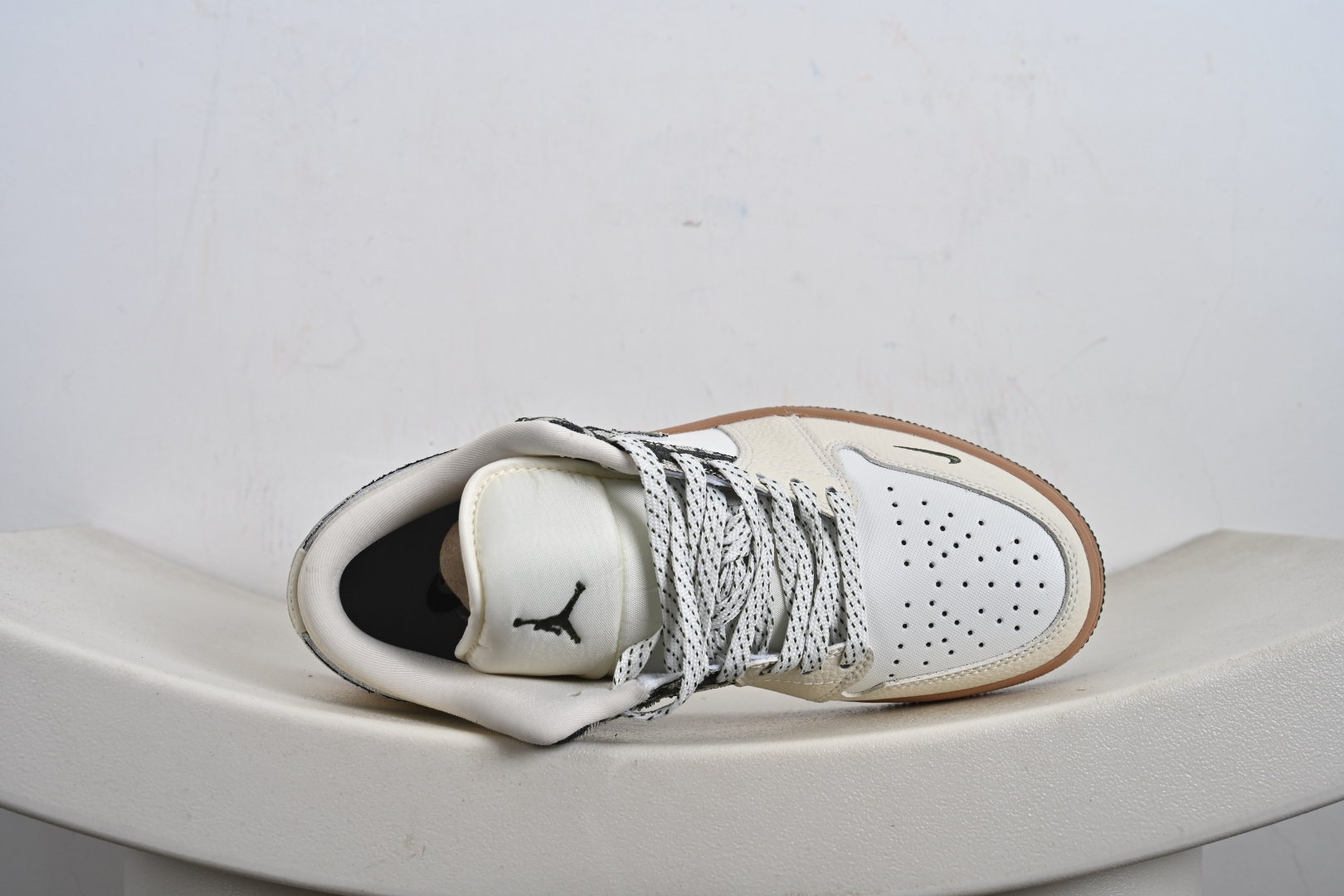 Nike Air Jordan 1 Low 定制配色 迪奥联名 定制AJ联名-高端定制 低帮复古文化板鞋 LR8888-013